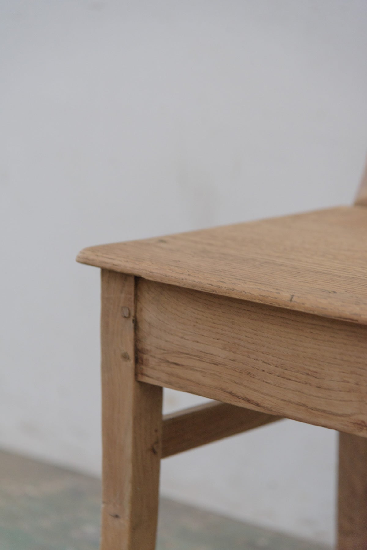 #0611 chair