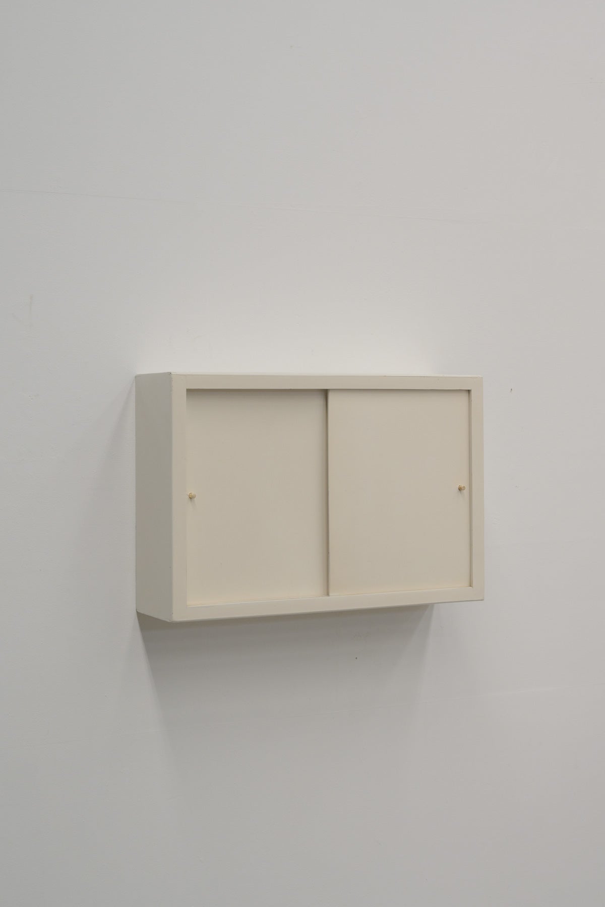 #0724 cabinet