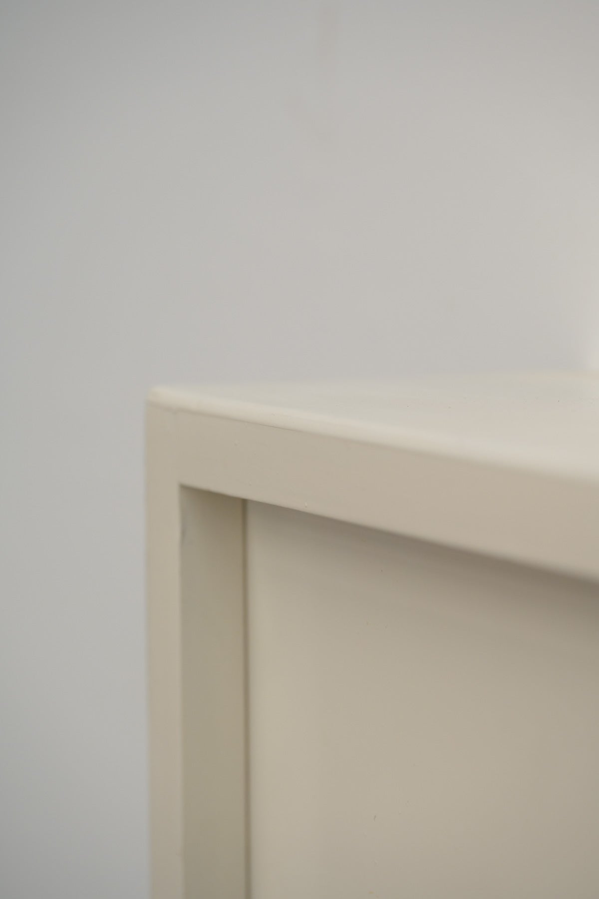 #0724 cabinet