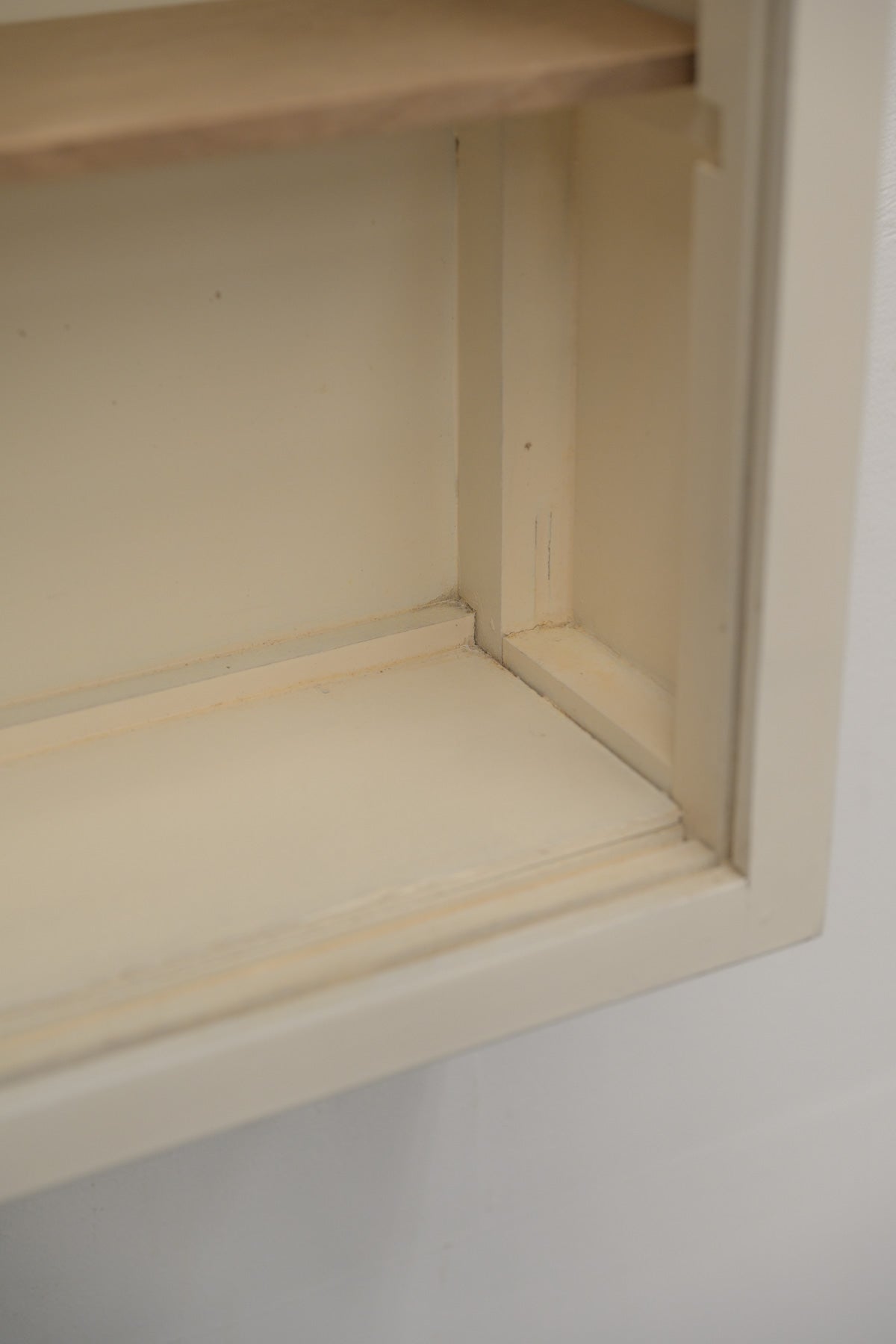 #0724 cabinet