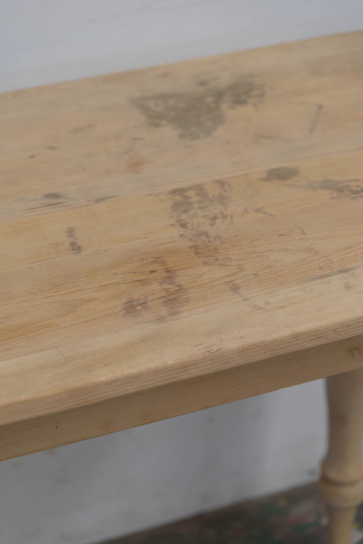 #9484 table