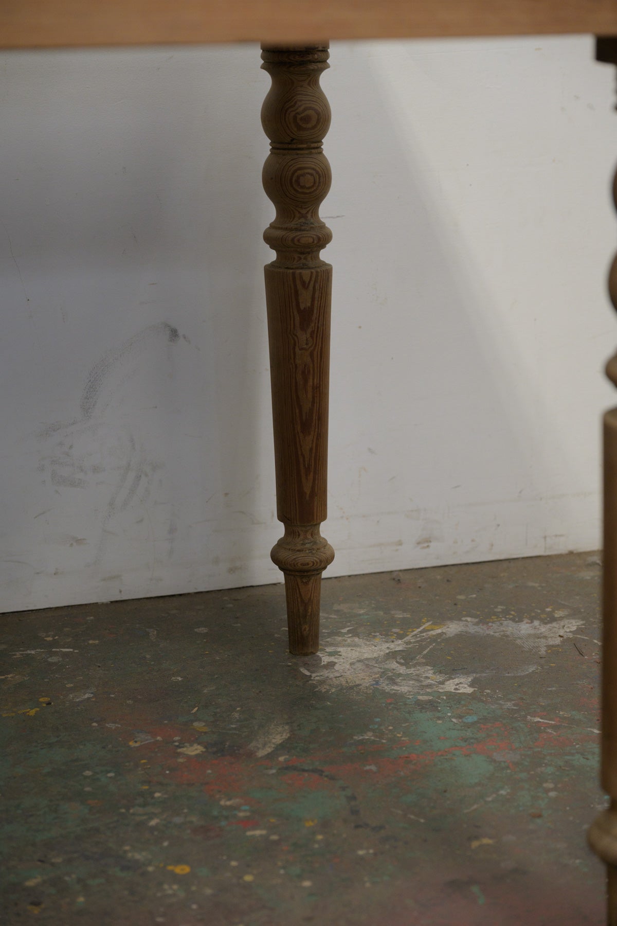 #0255 table
