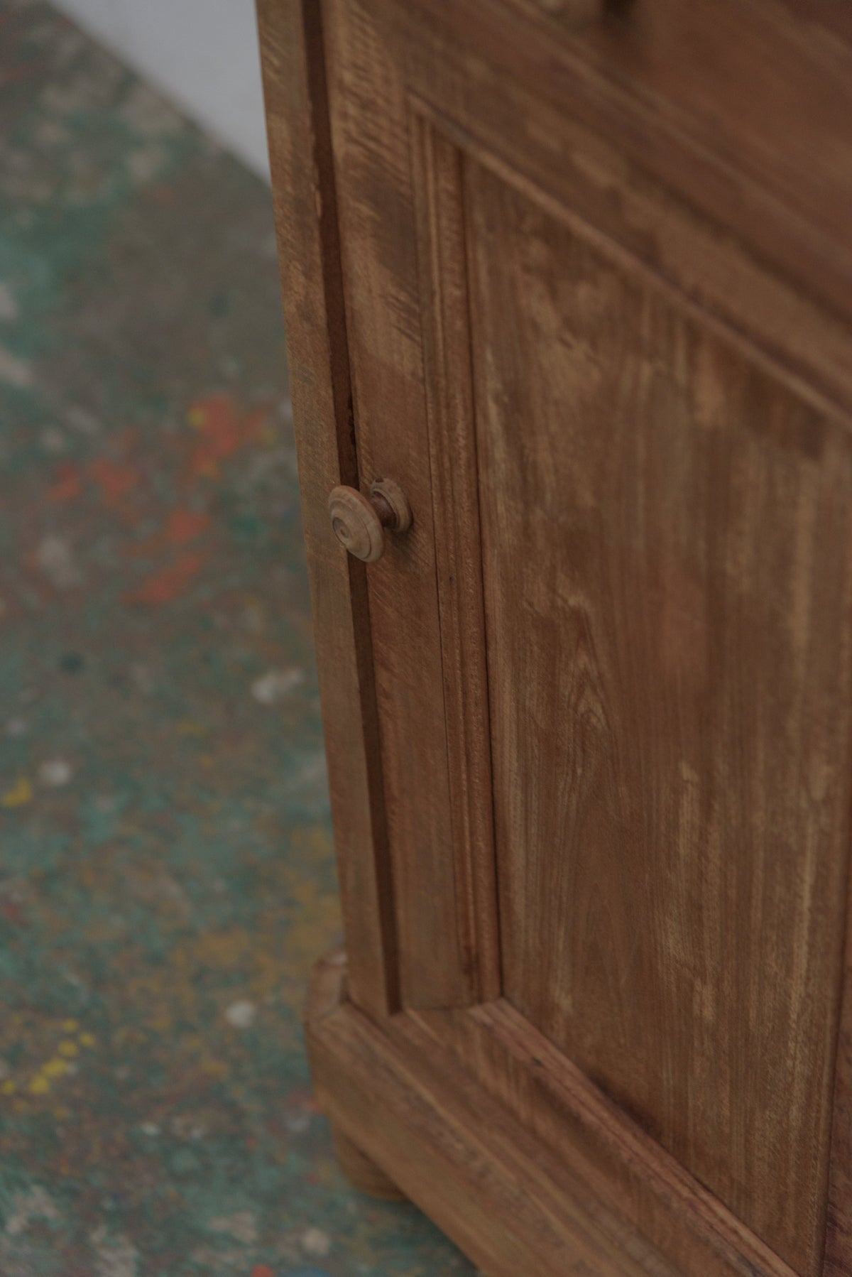 #9027 cabinet