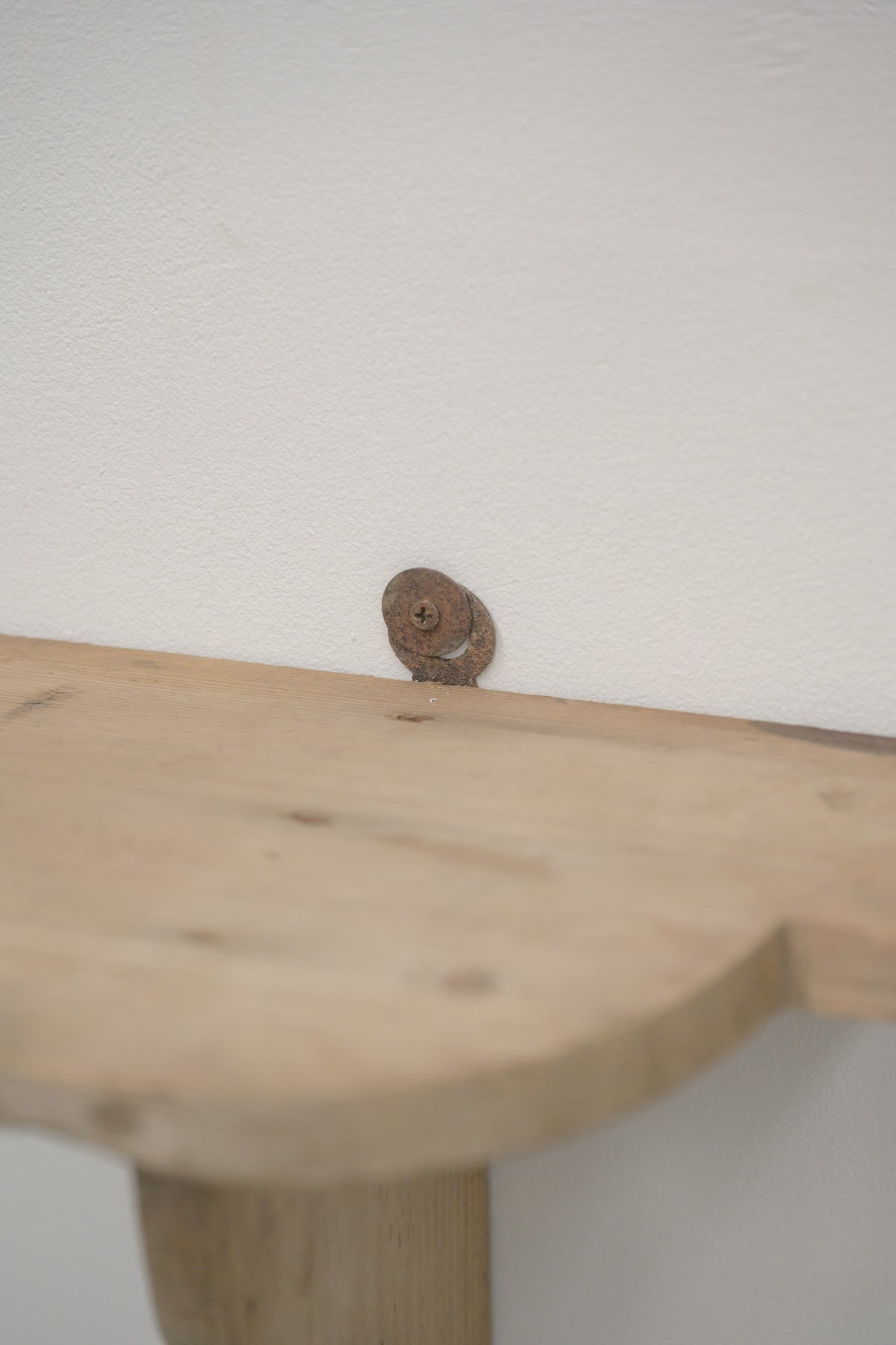 #0738 shelf