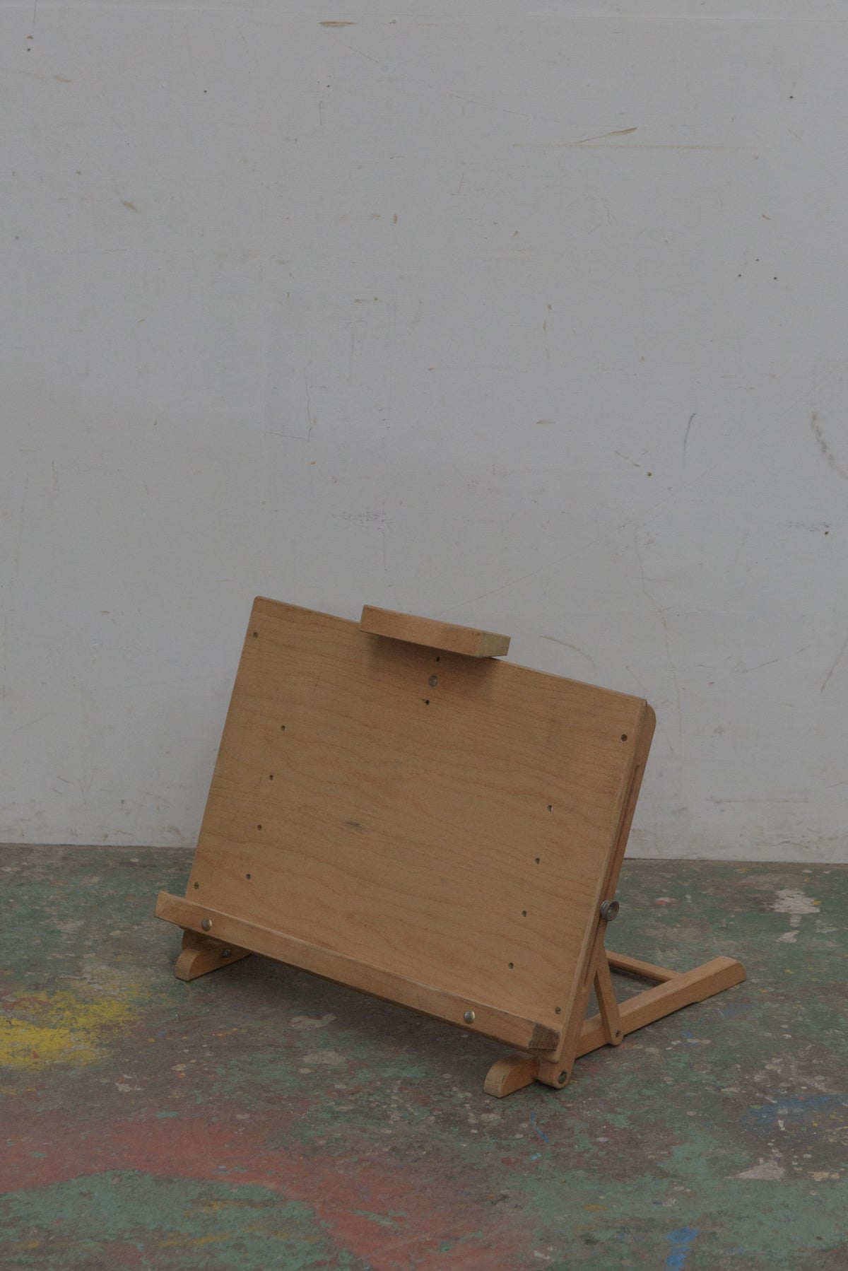 #9030 easel