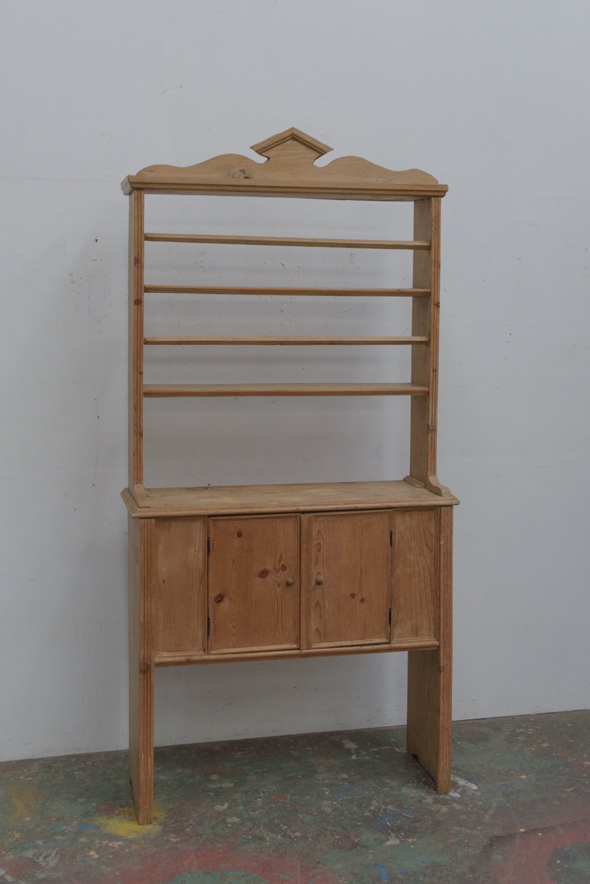 #8620 cabinet