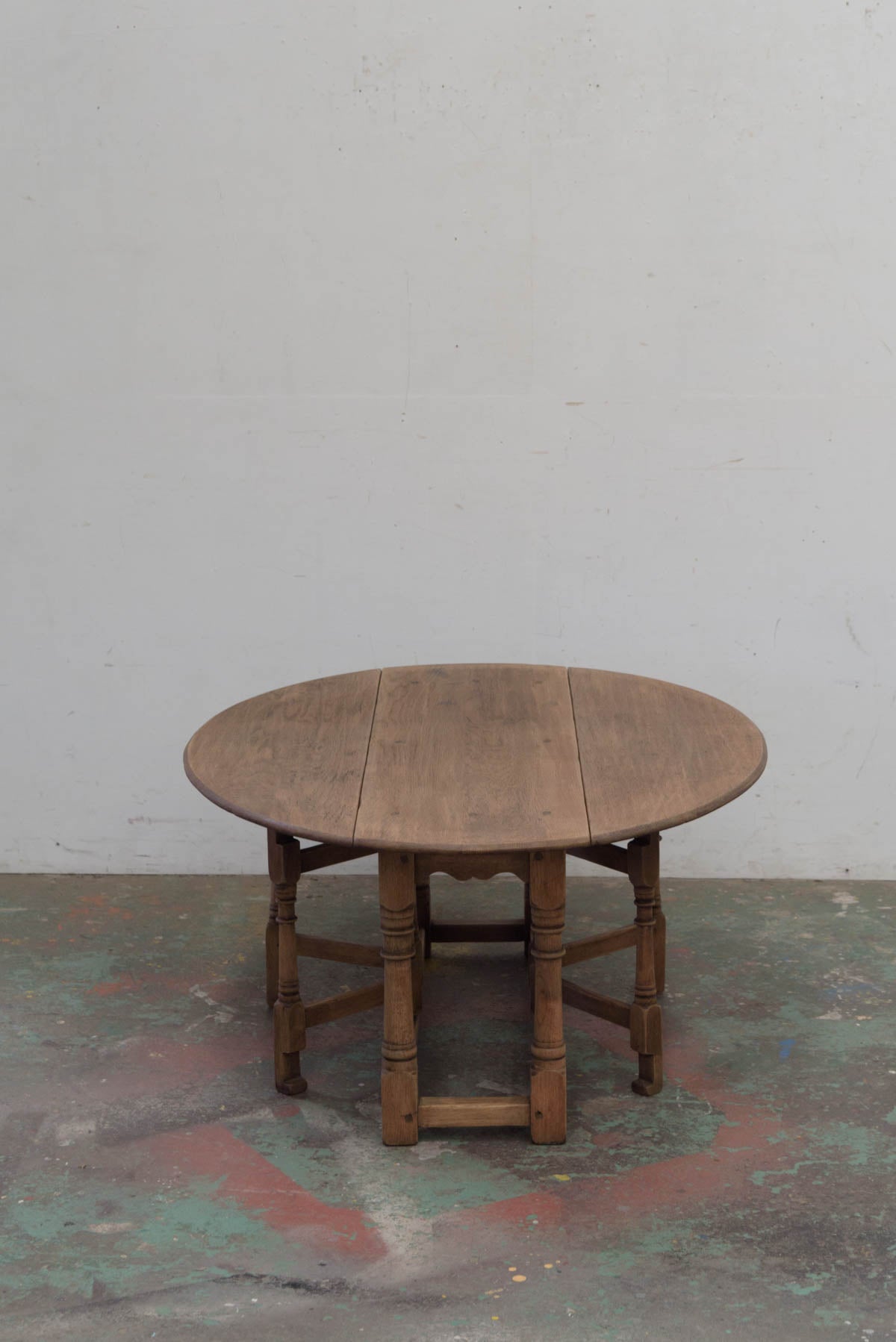 #9495 butterfly table