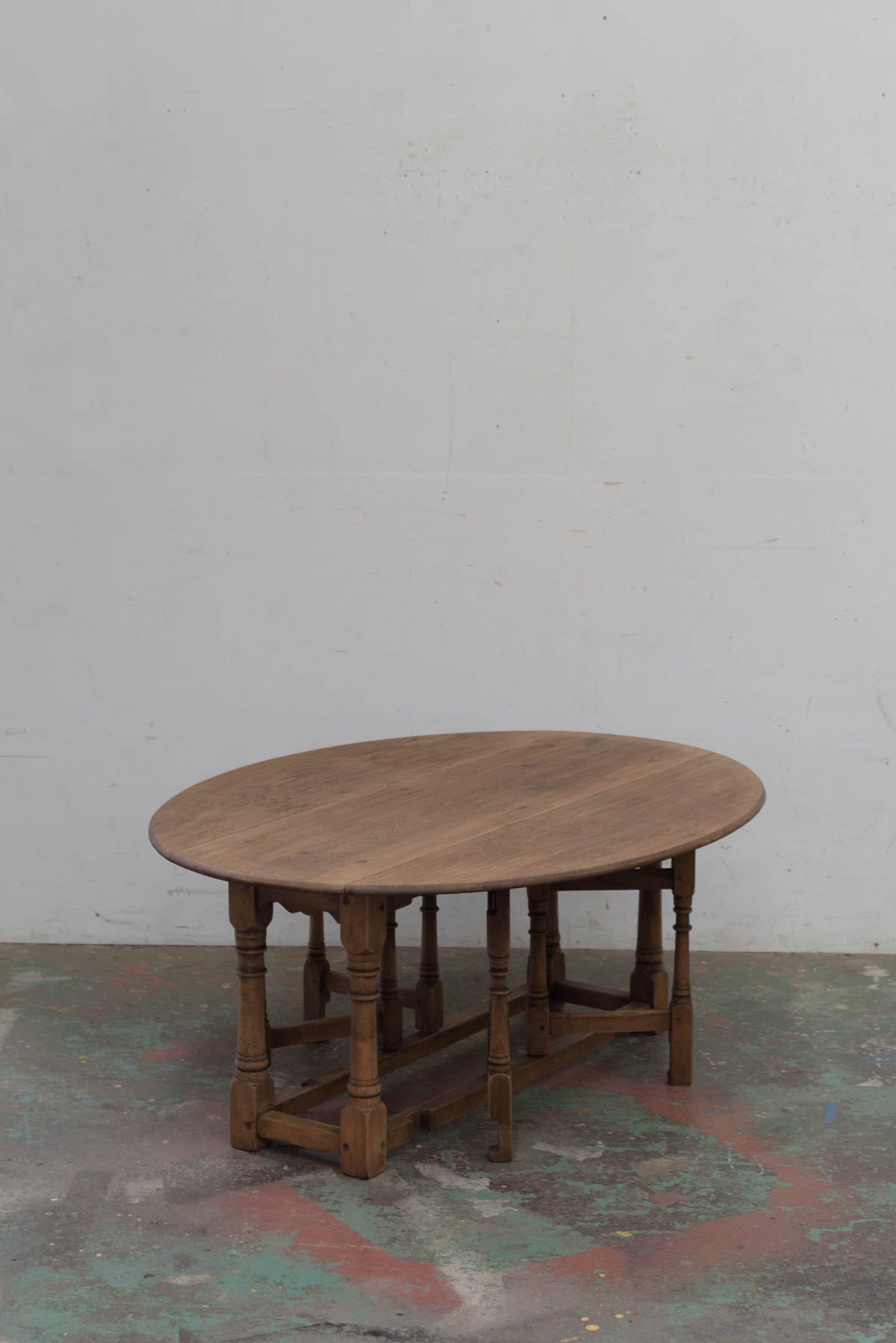 #9495 butterfly table