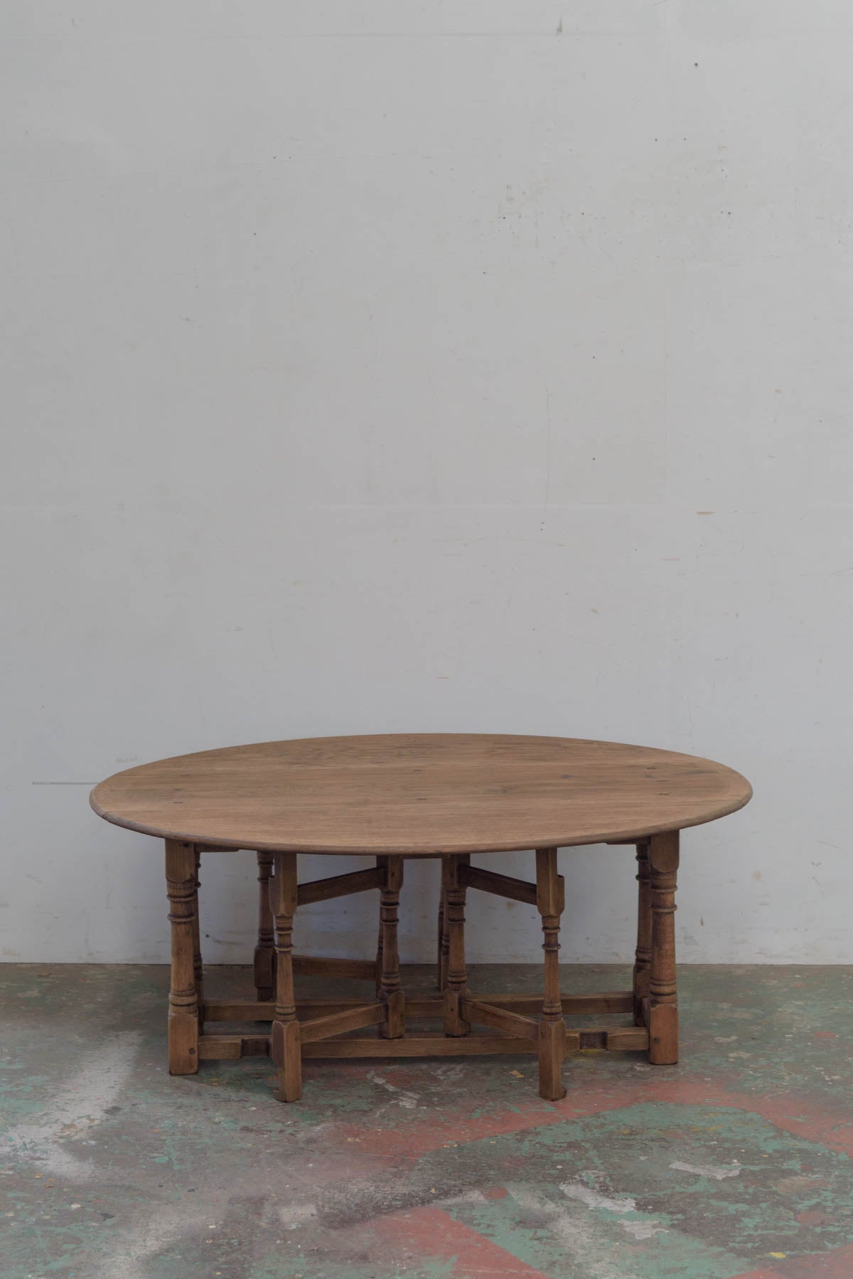 #9495 butterfly table