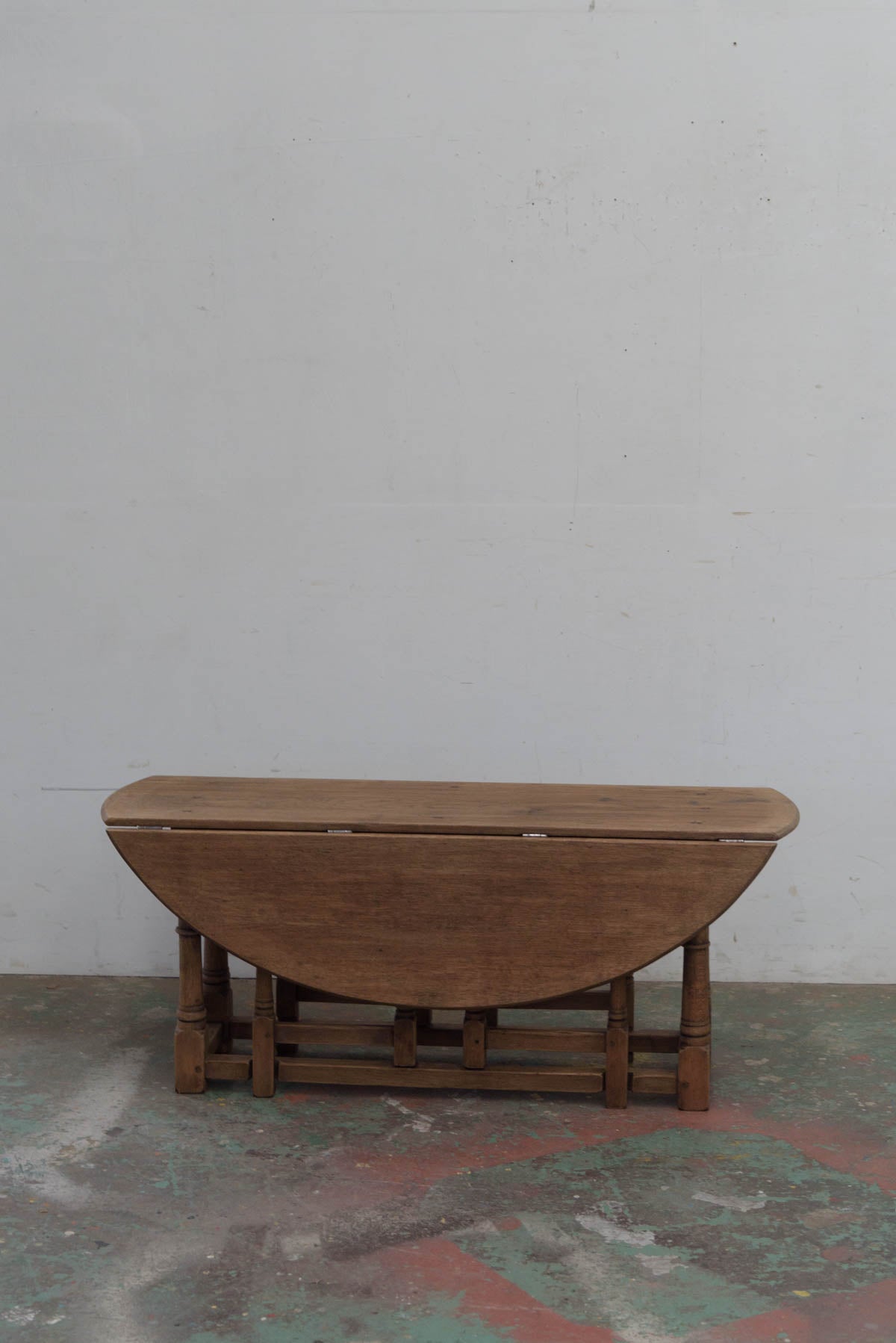 #9495 butterfly table