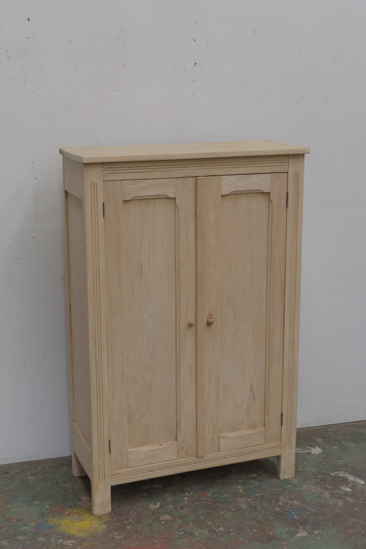 #8632 cabinet