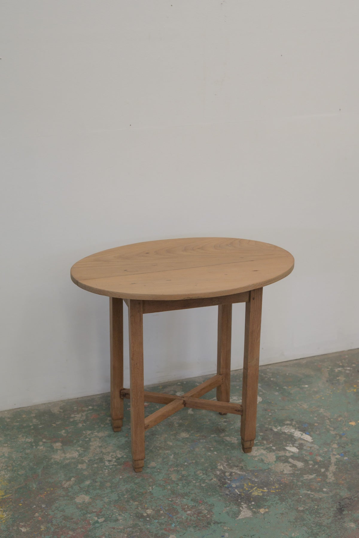 #0749 side table