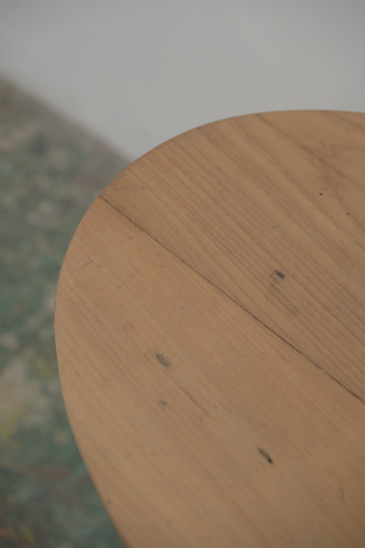 #0749 side table