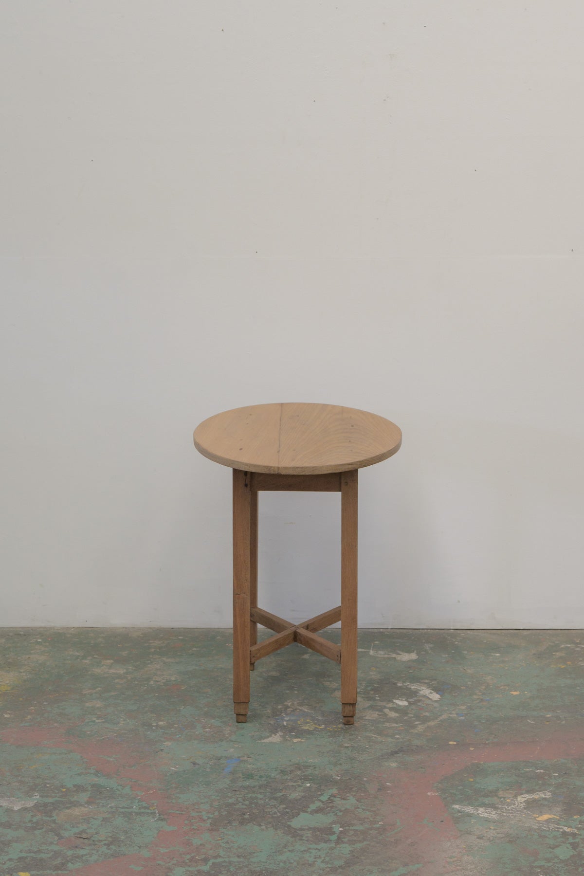 #0749 side table