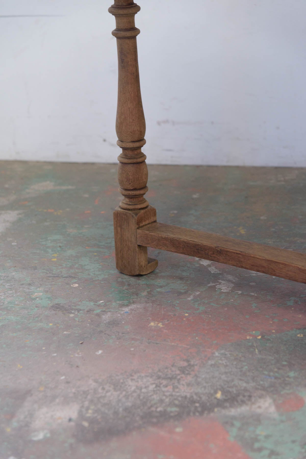 #9509 butterfly table