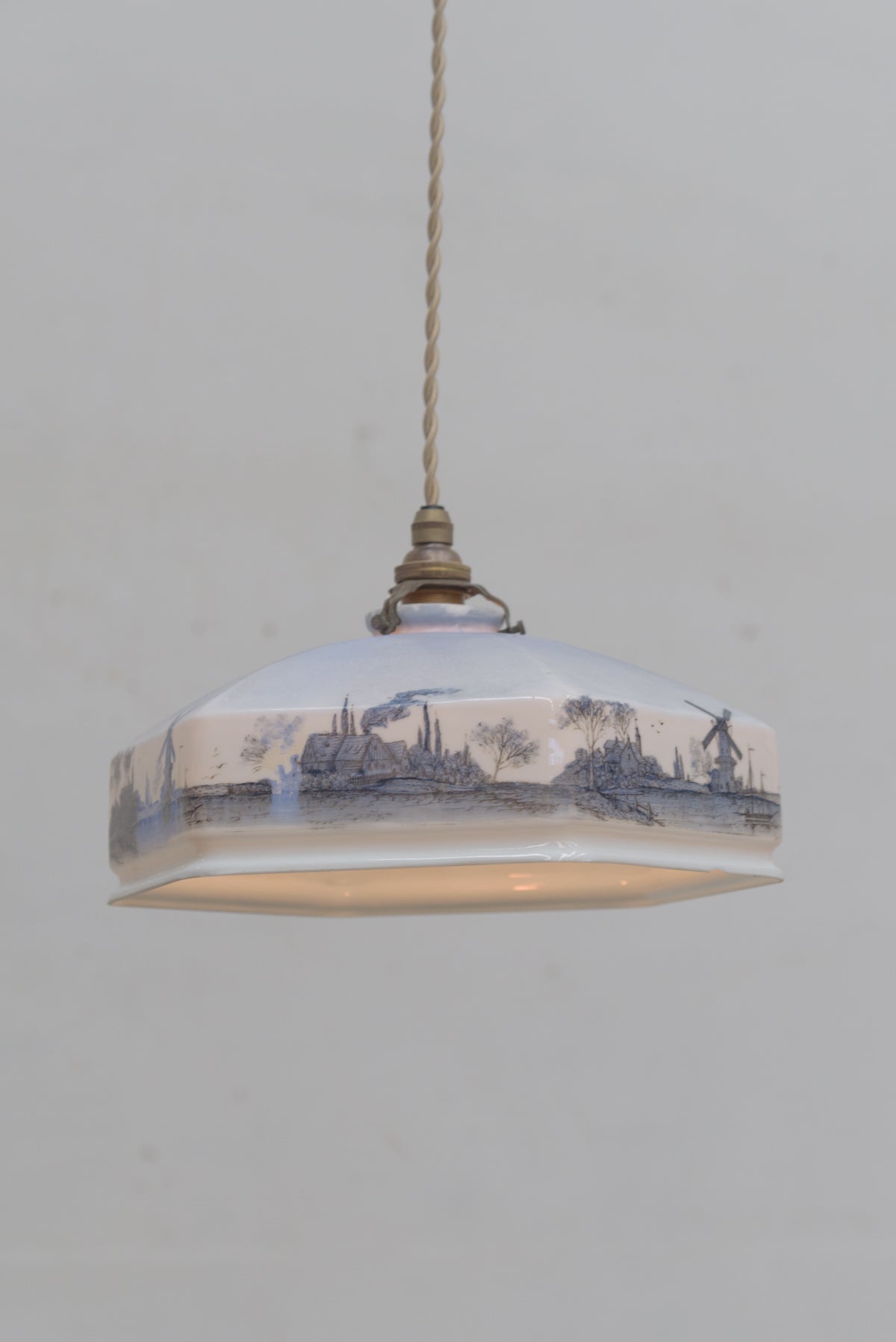 #9062 pendant lamp