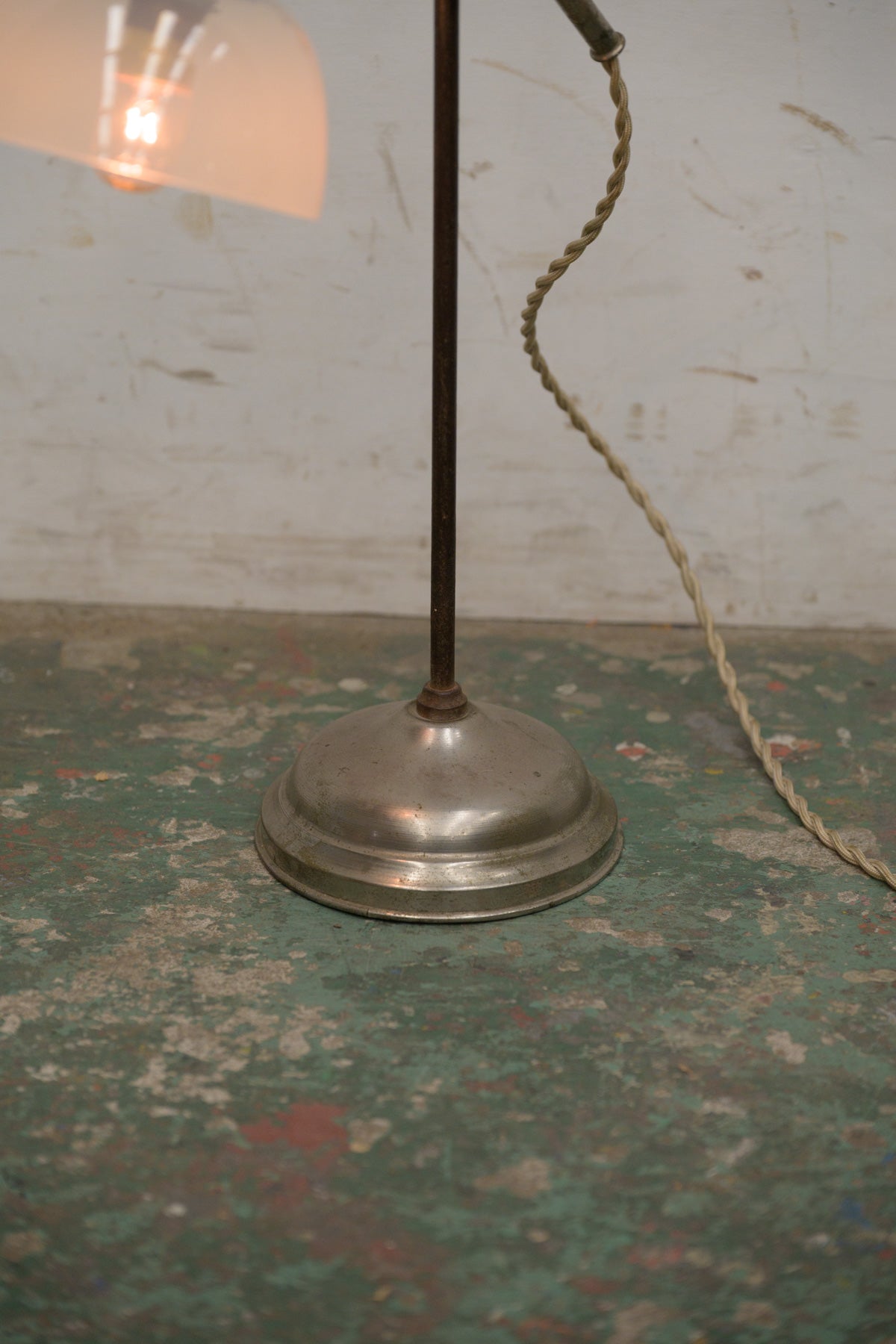 #0282 desk lamp
