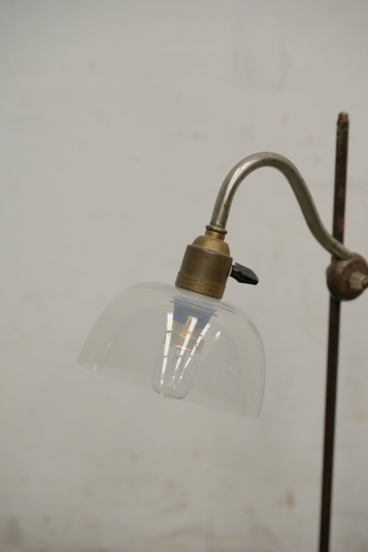 #0282 desk lamp