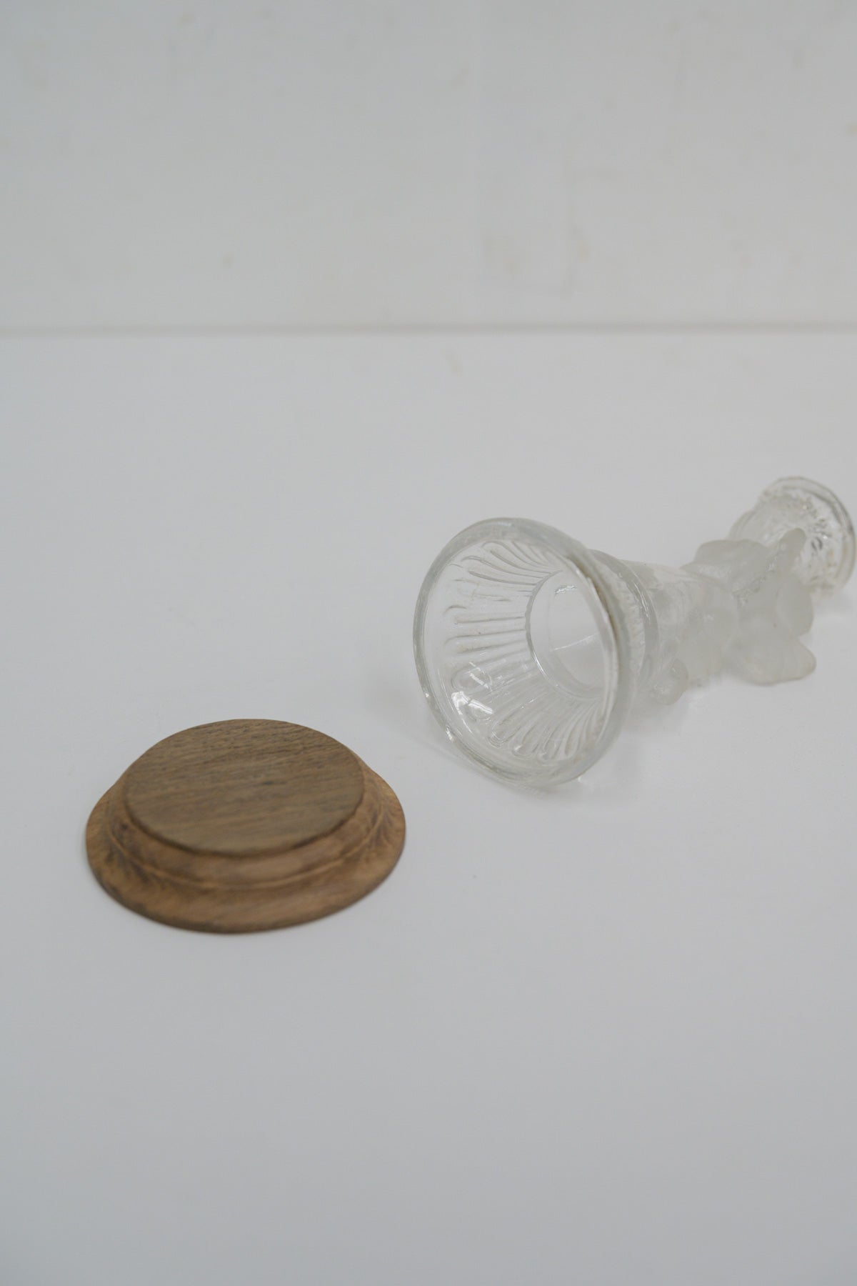 #0284 candle stand
