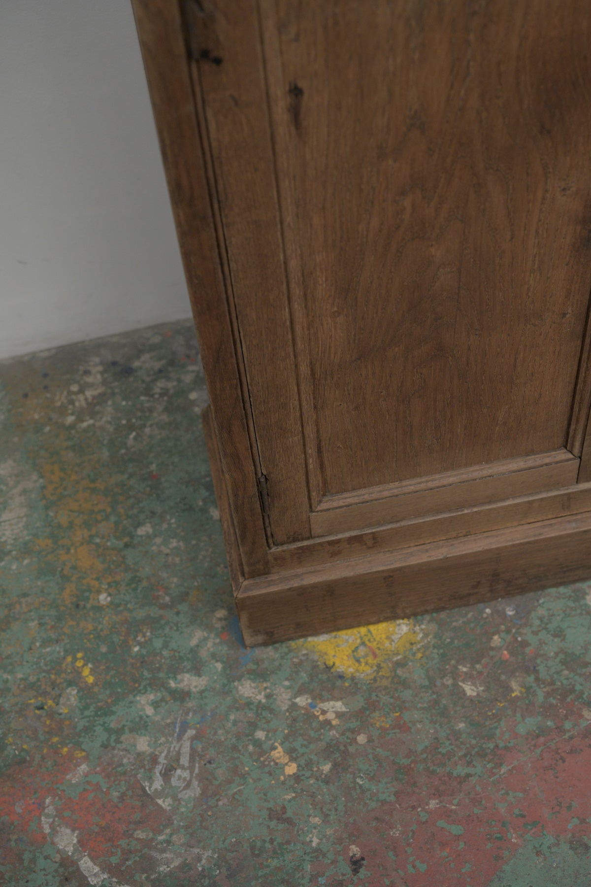 #0764 cabinet