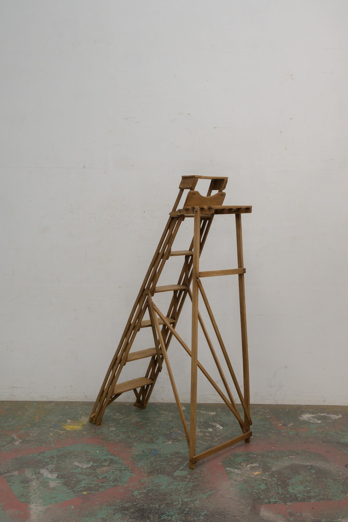#0295 step ladder