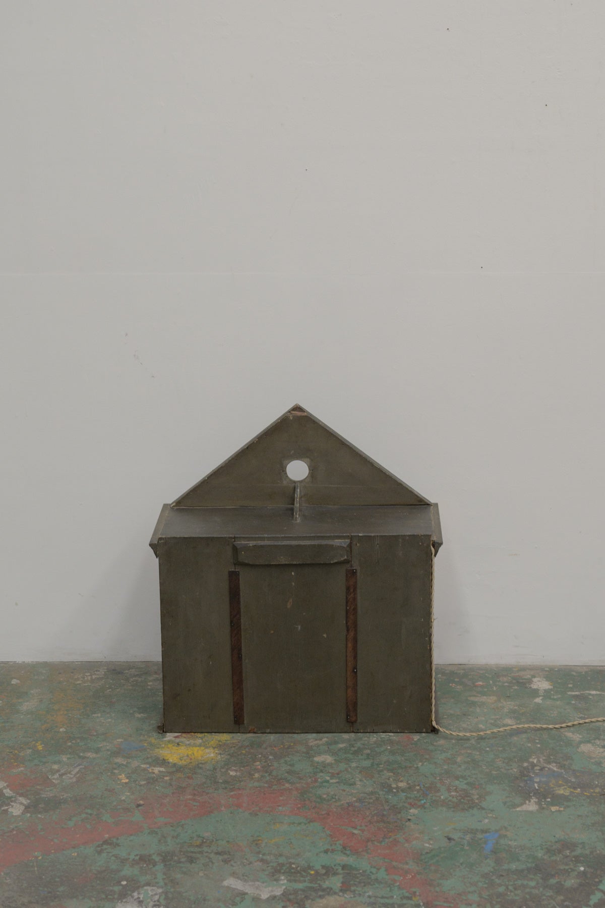 #0766 doll house