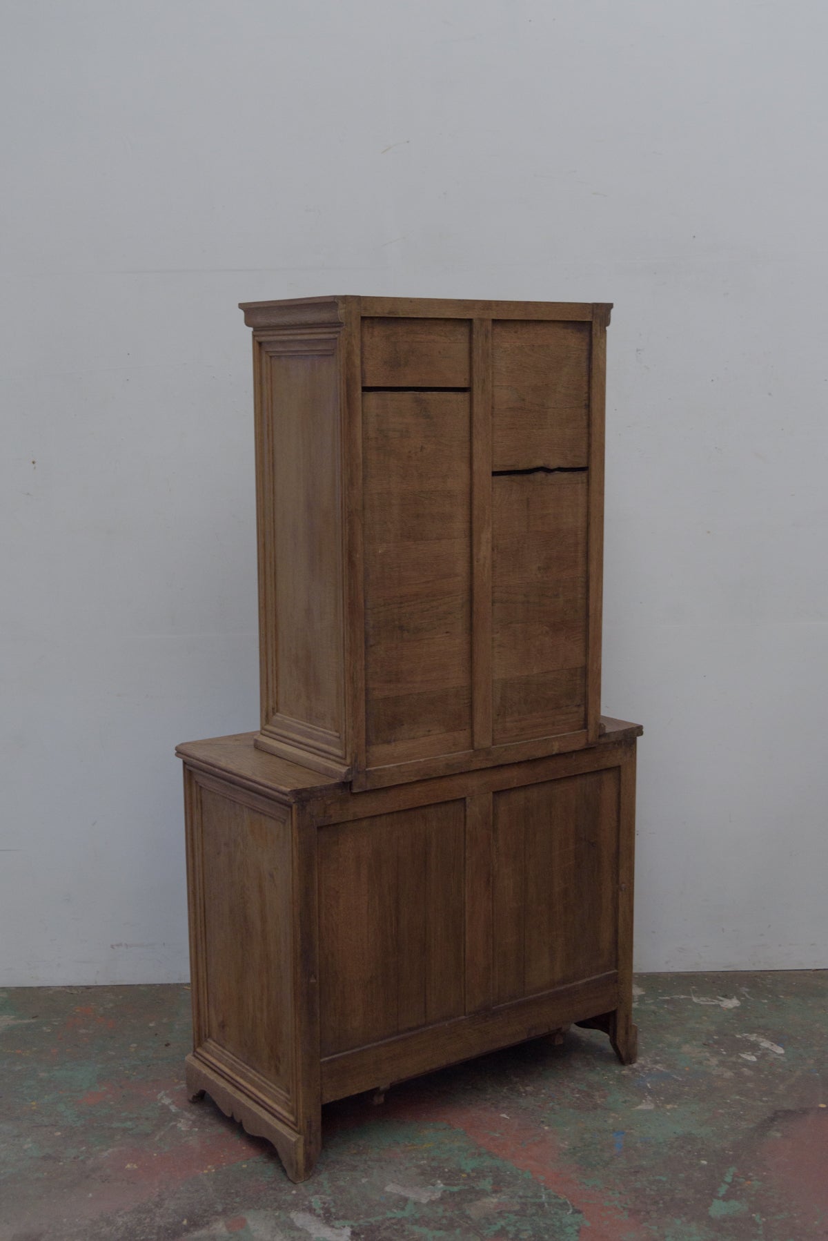 #8695 cabinet