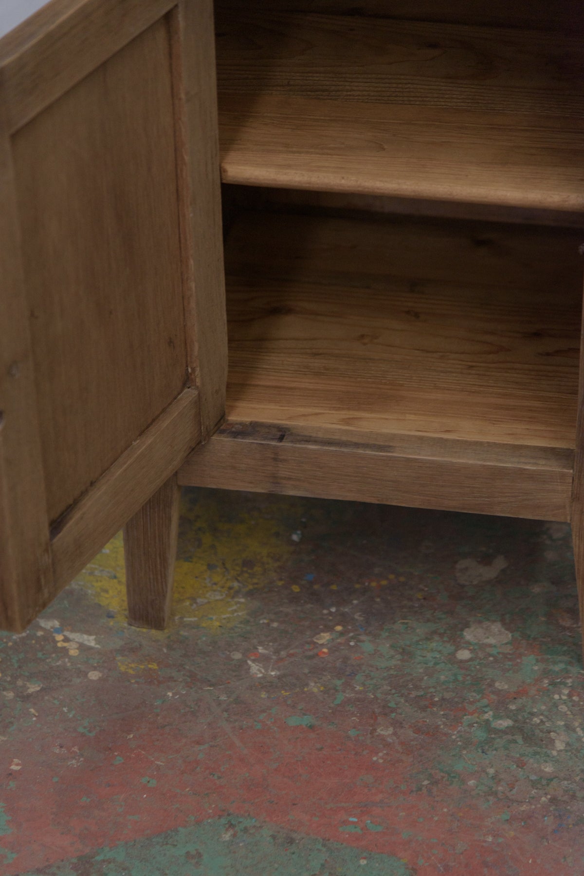 #8698 cabinet