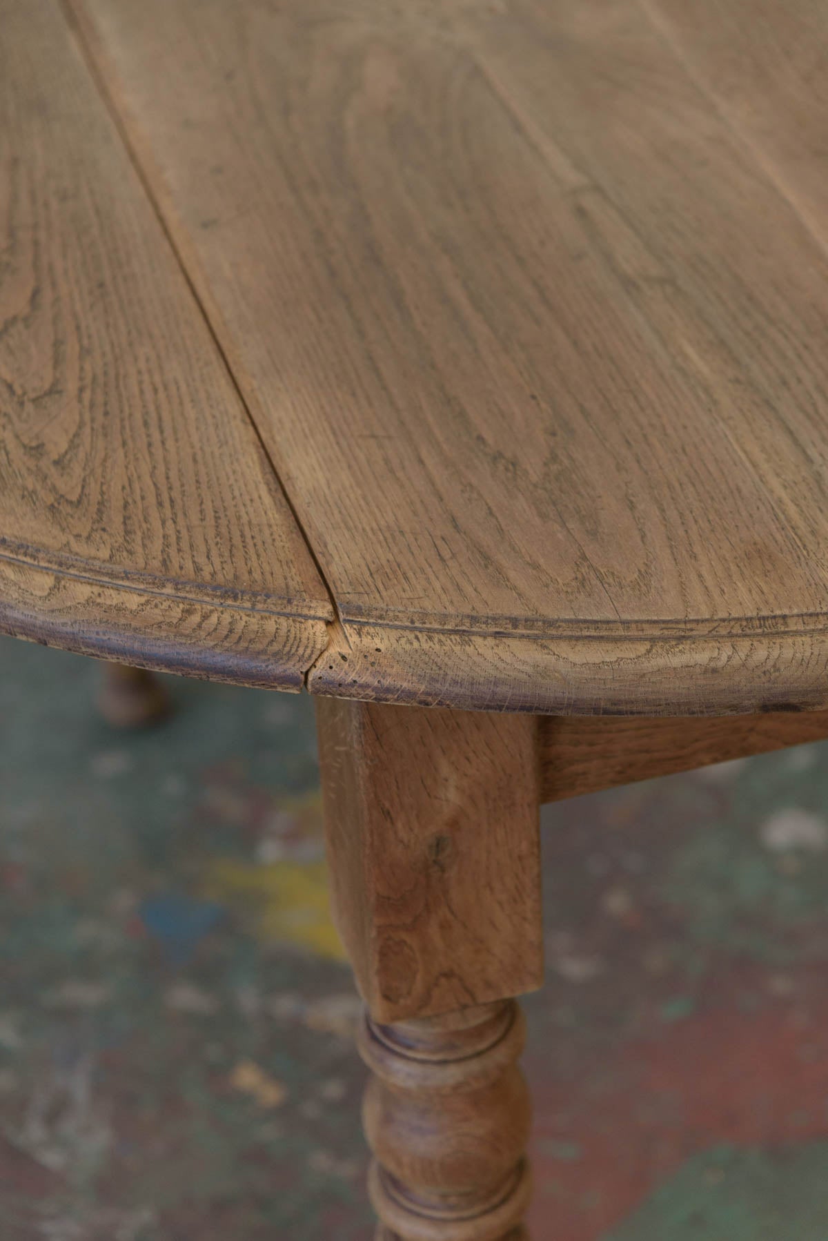 #9536 butterfly table