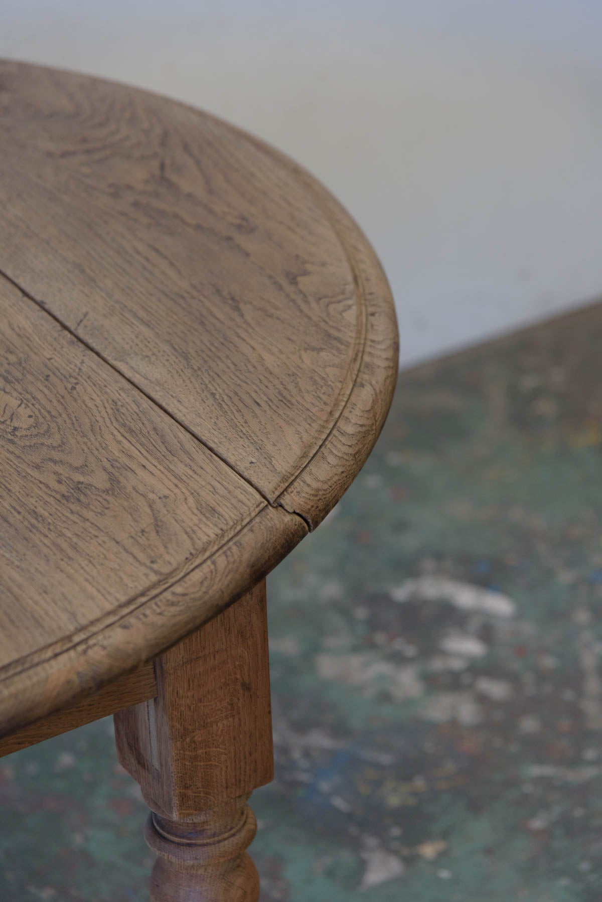 #9536 butterfly table