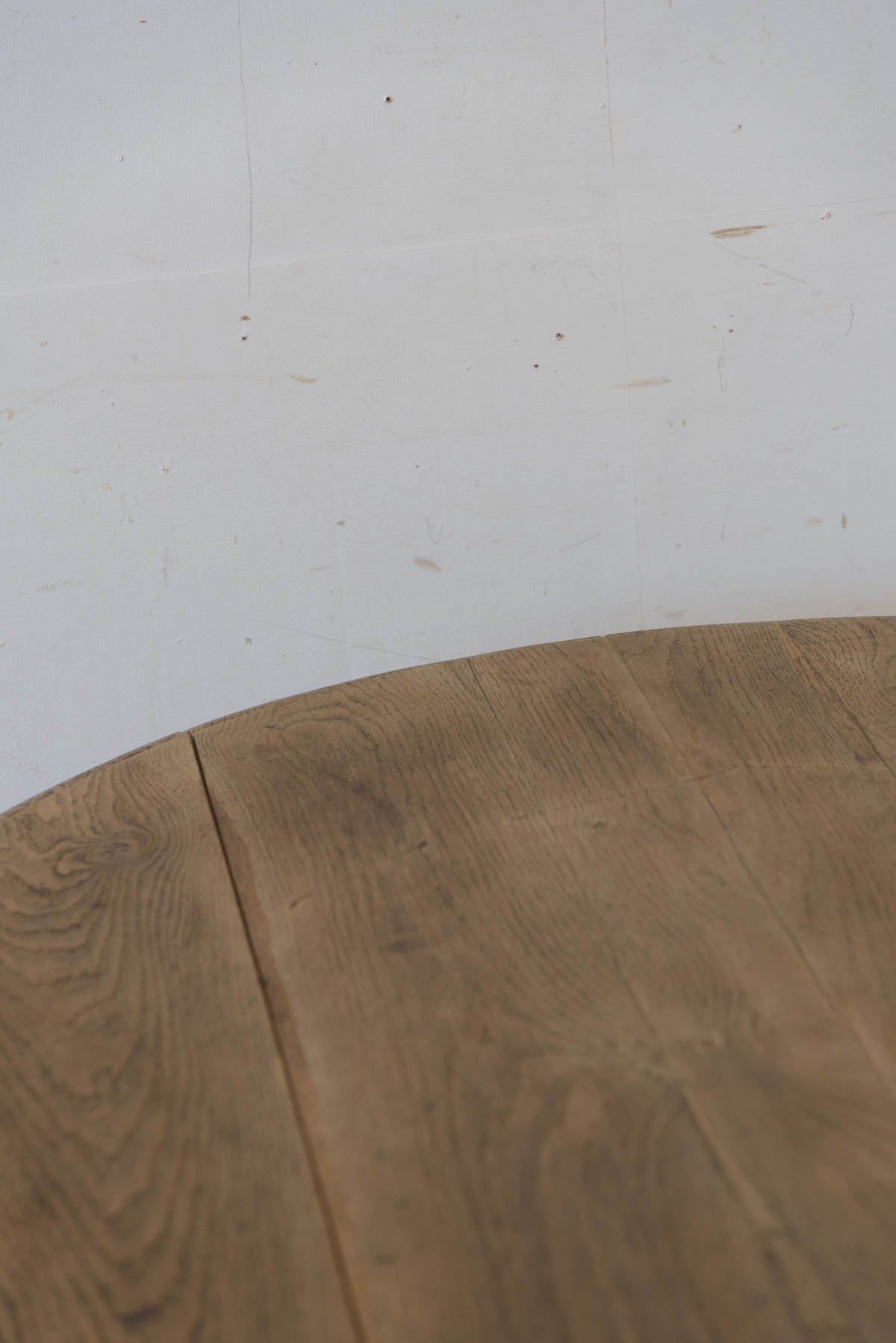 #9536 butterfly table