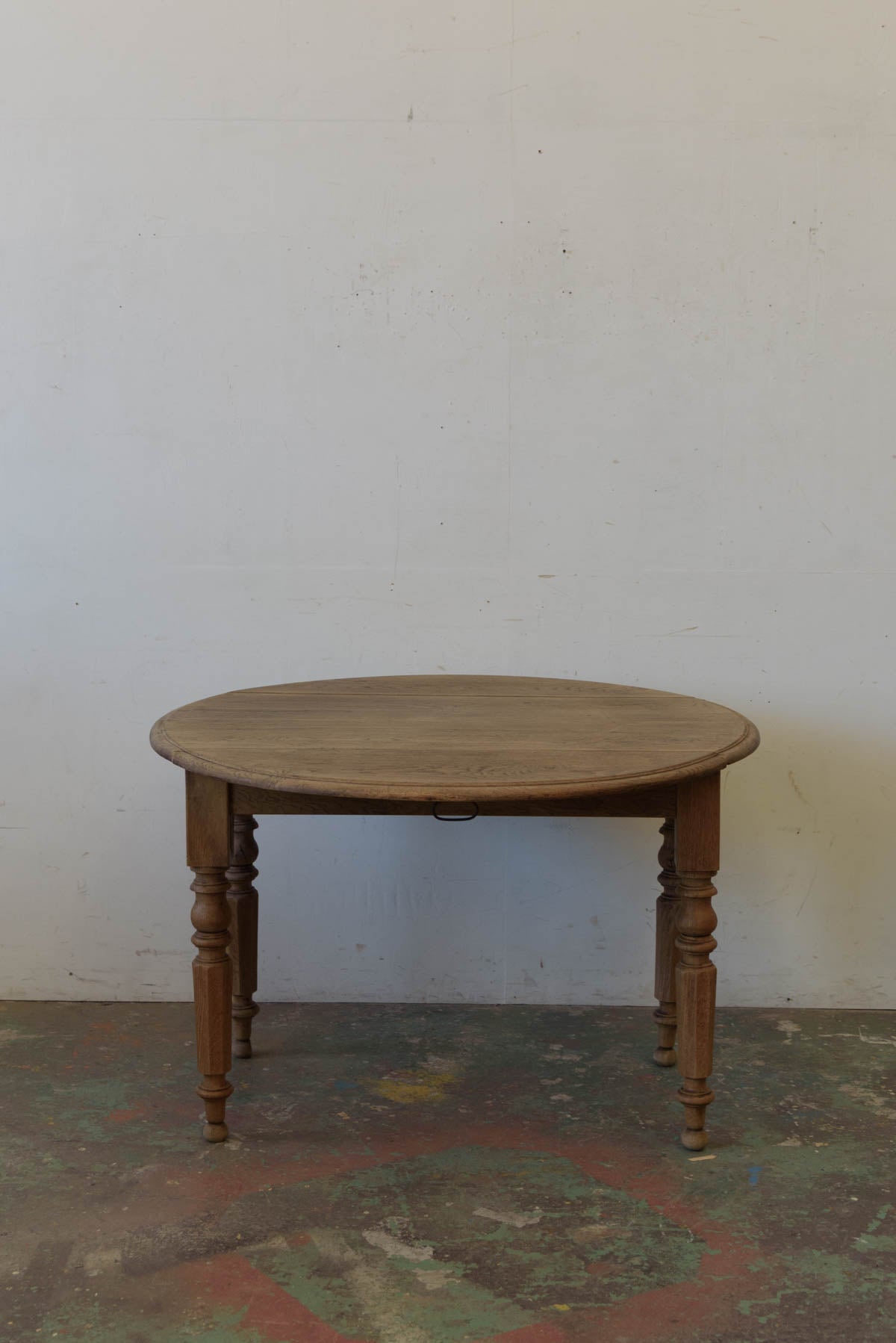 #9536 butterfly table