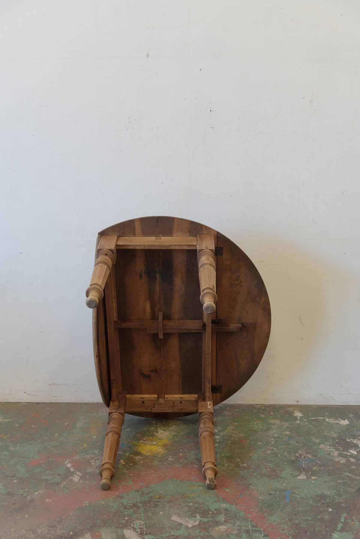 #9536 butterfly table