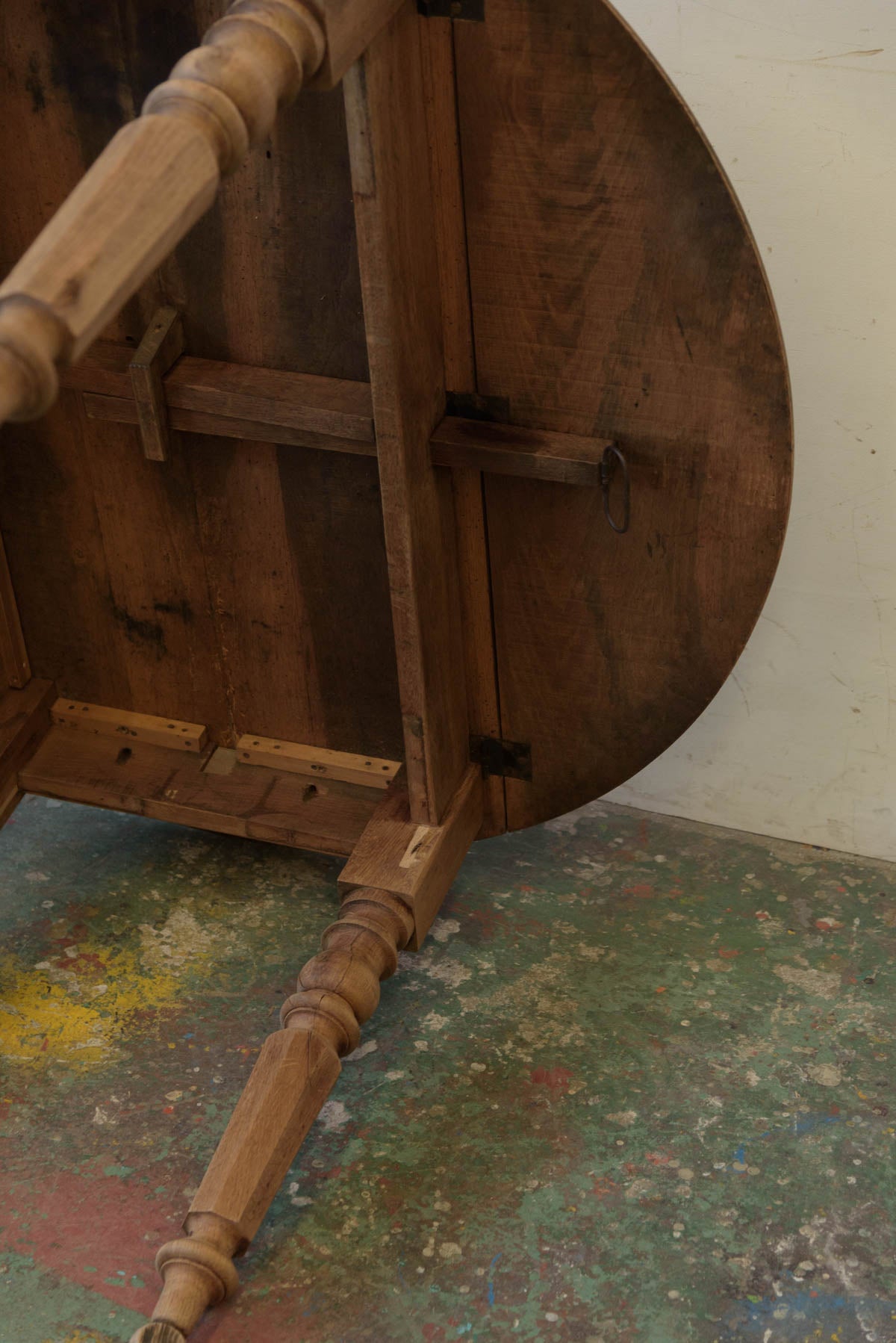 #9536 butterfly table