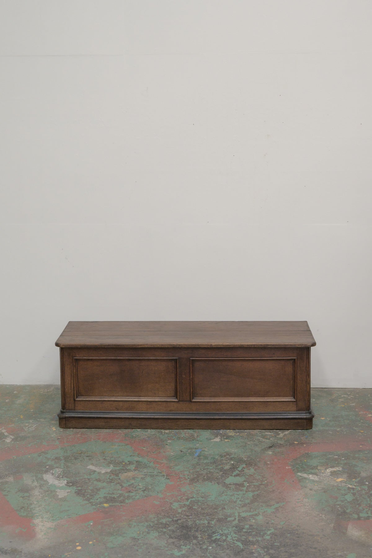 #0777 box bench