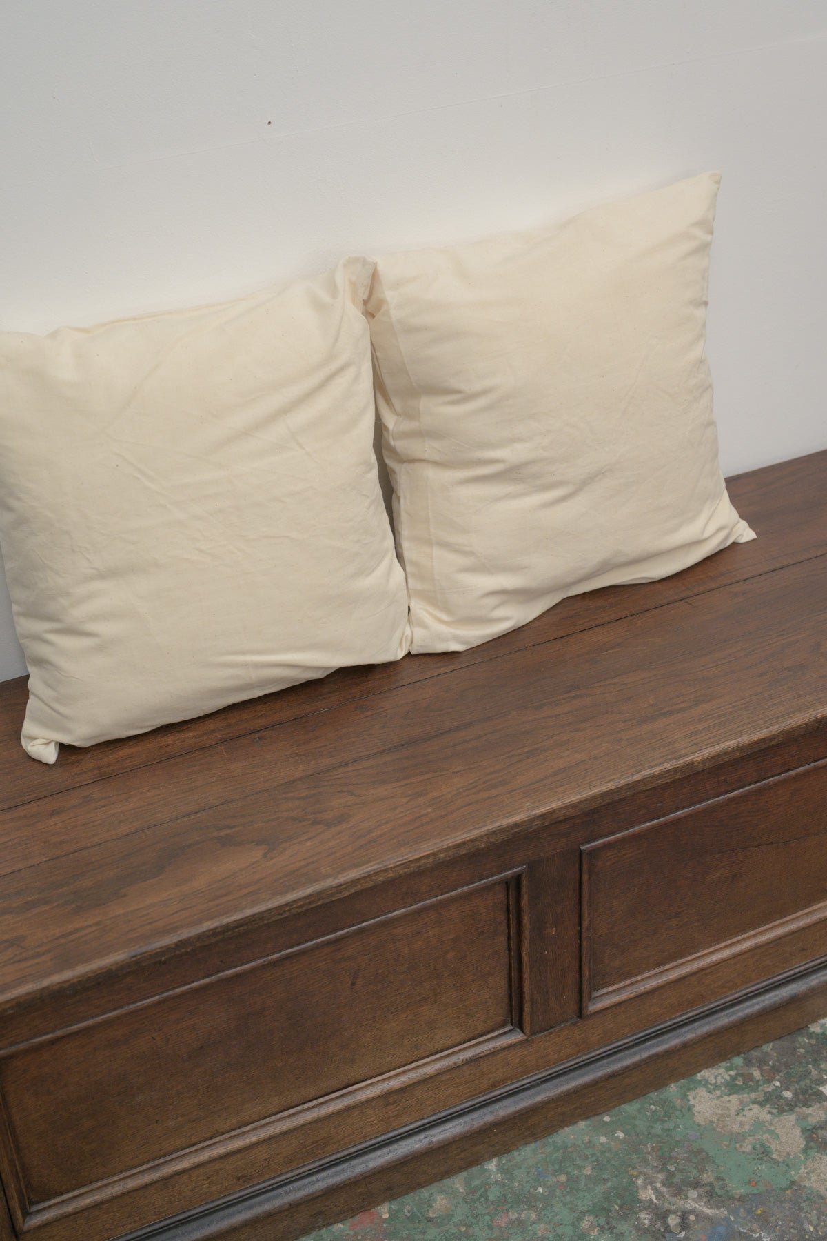 #0777 box bench