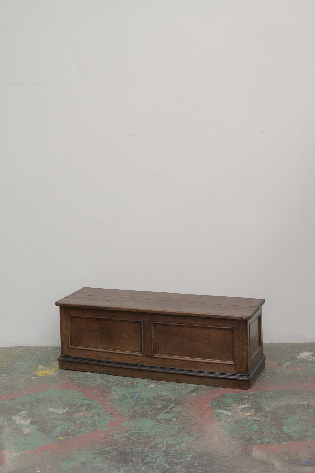 #0777 box bench