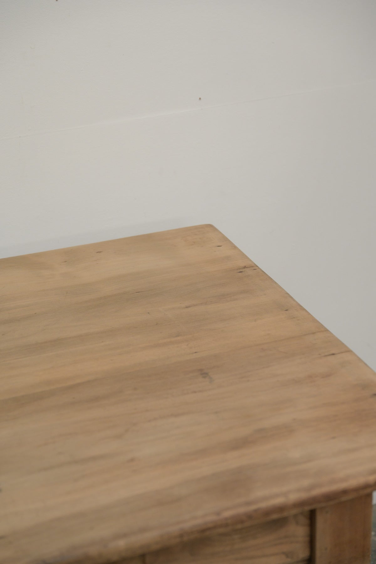 #0780 table