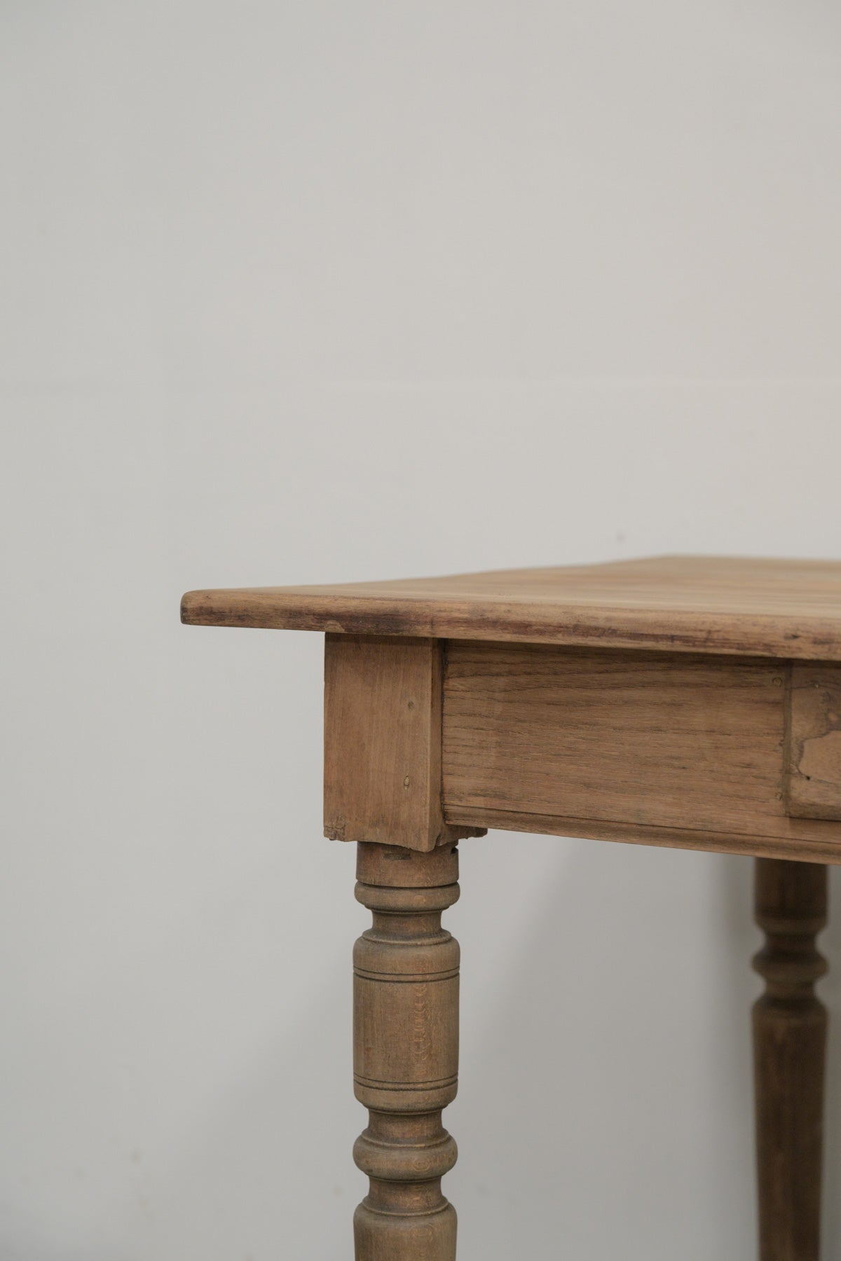 #0780 table