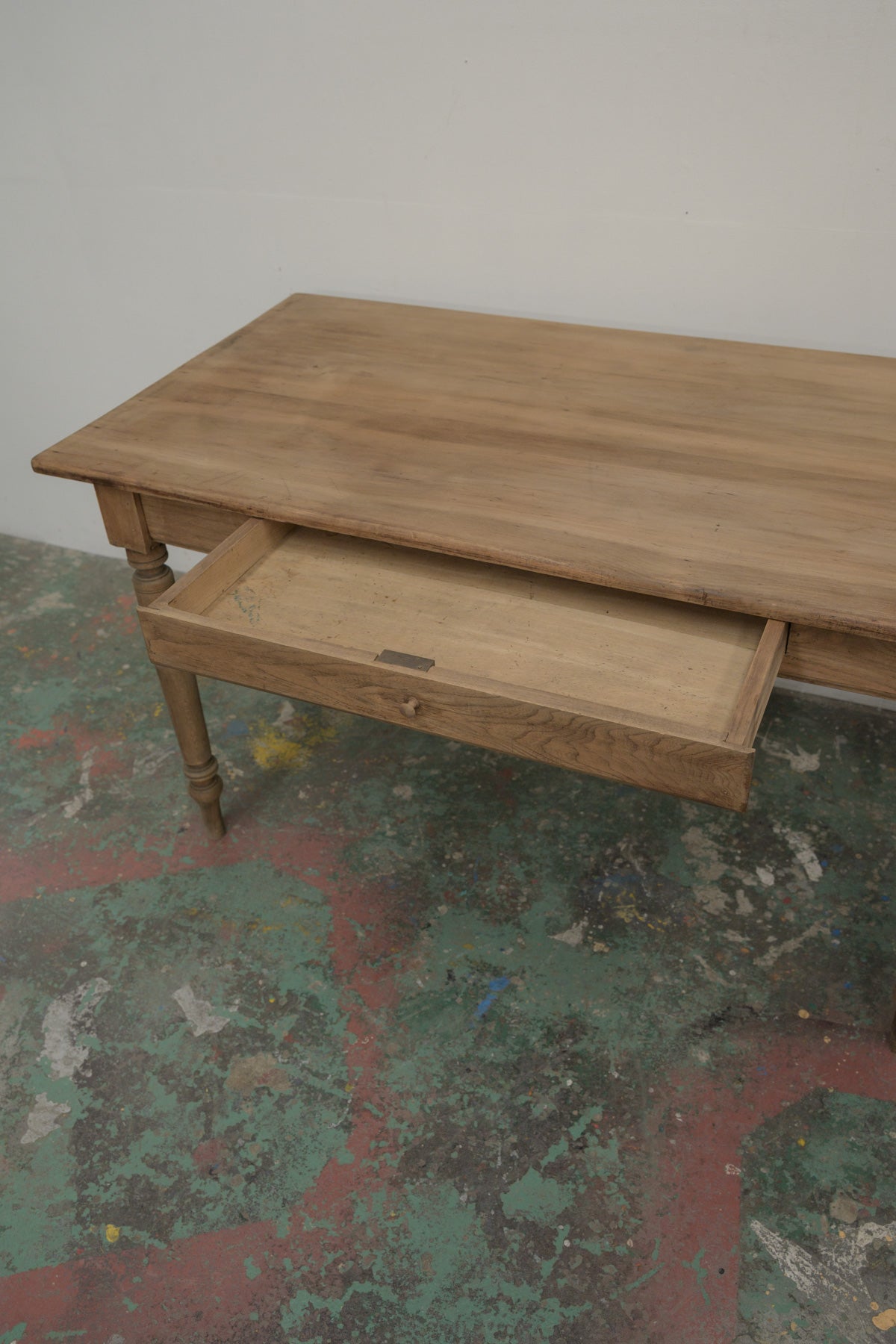 #0780 table