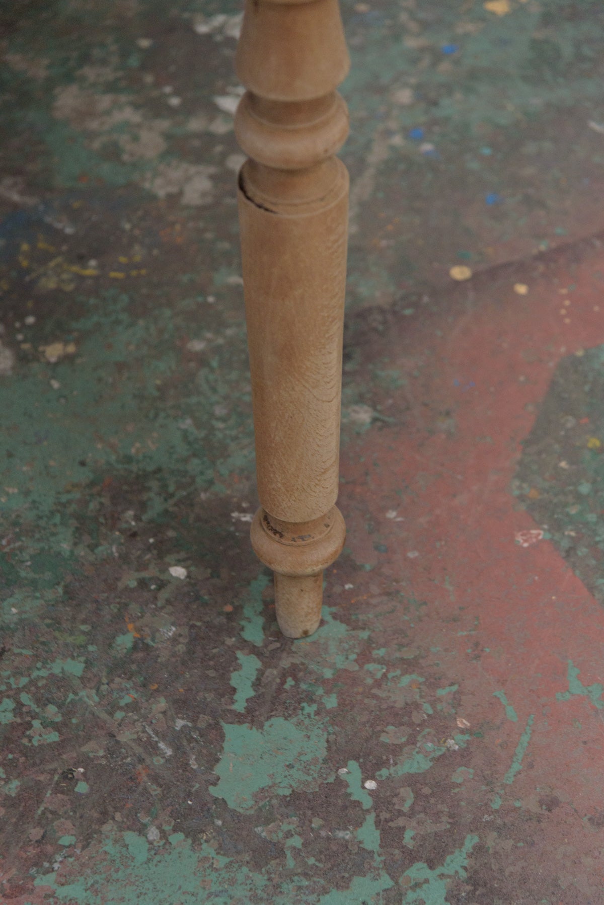 #9823 butterfly table