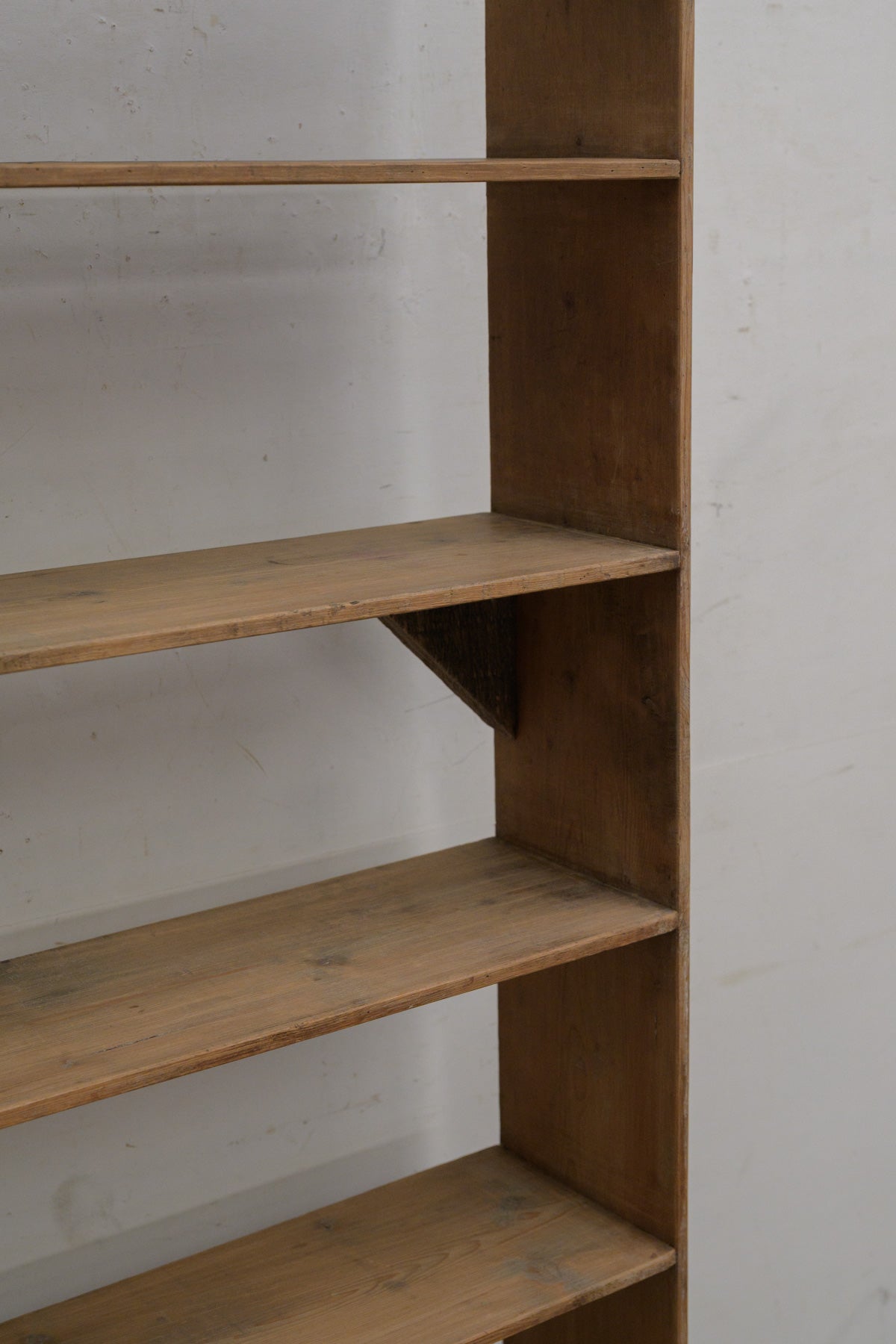 #0312 shelf