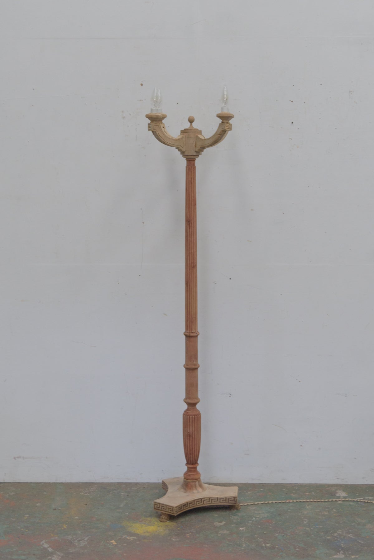 #8707 floor lamp
