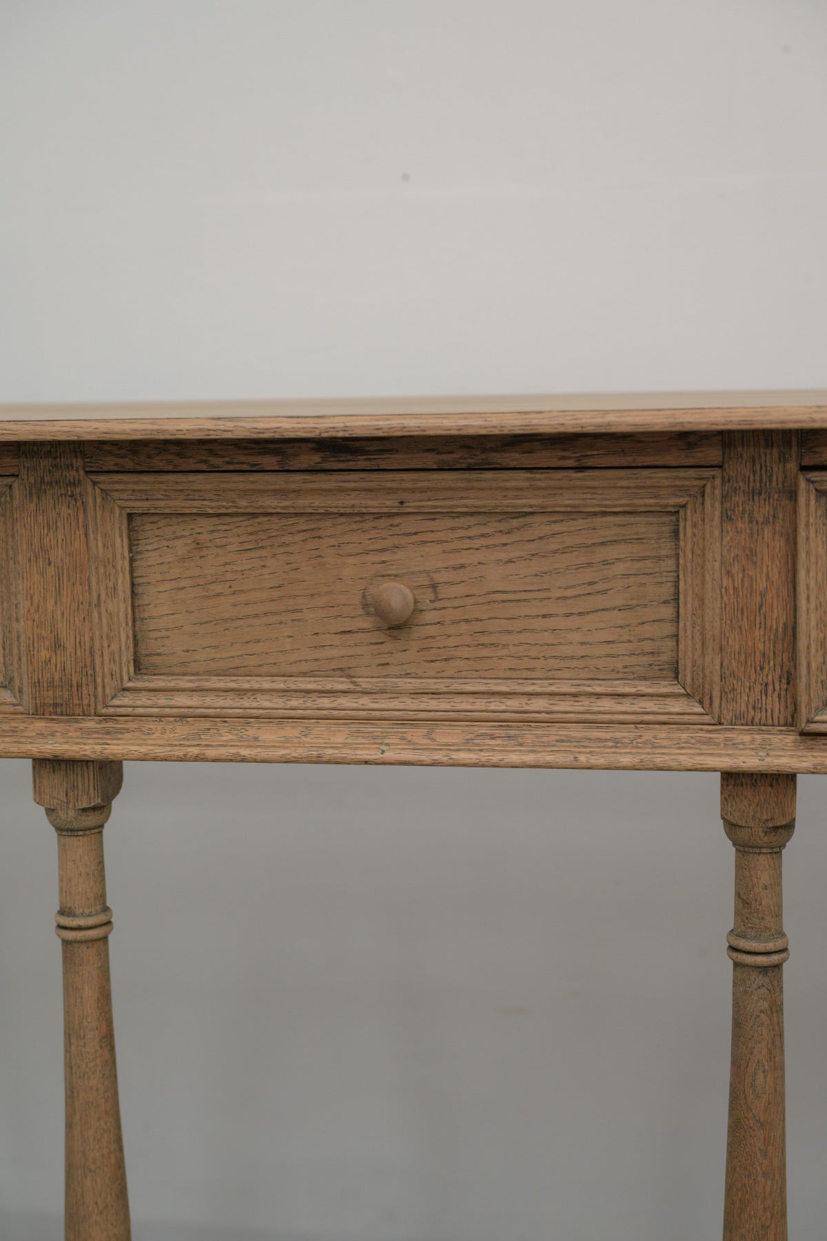 #0781 console table