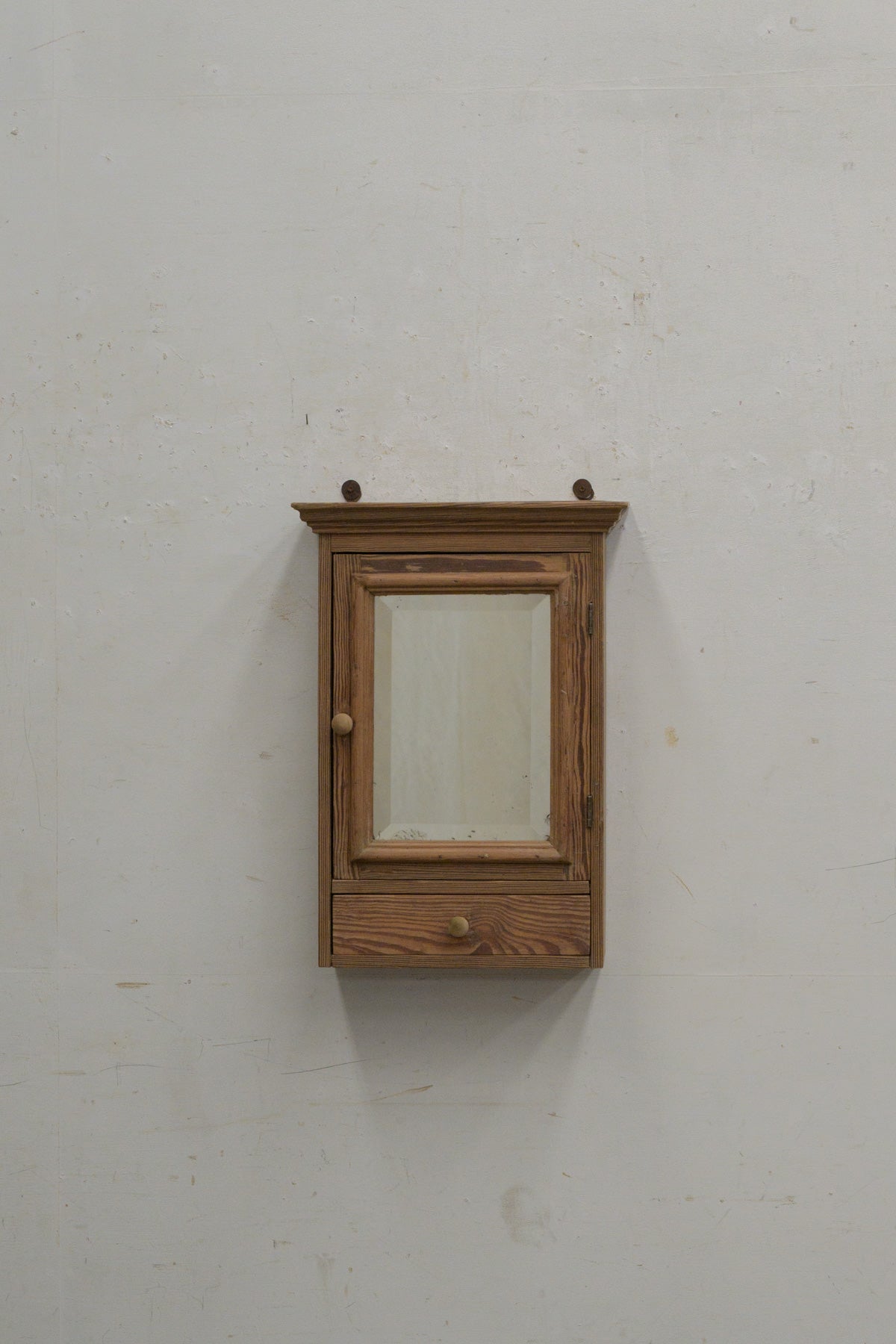 #5265 small cabinet