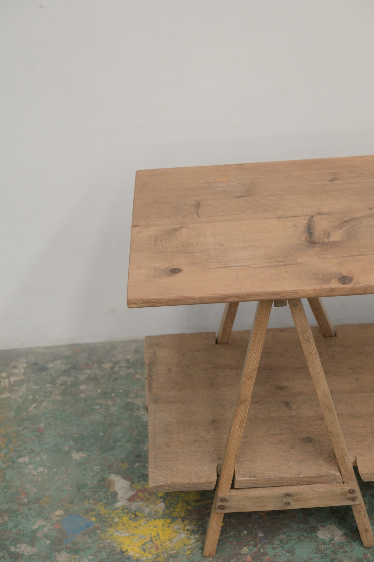 #0783 shelf