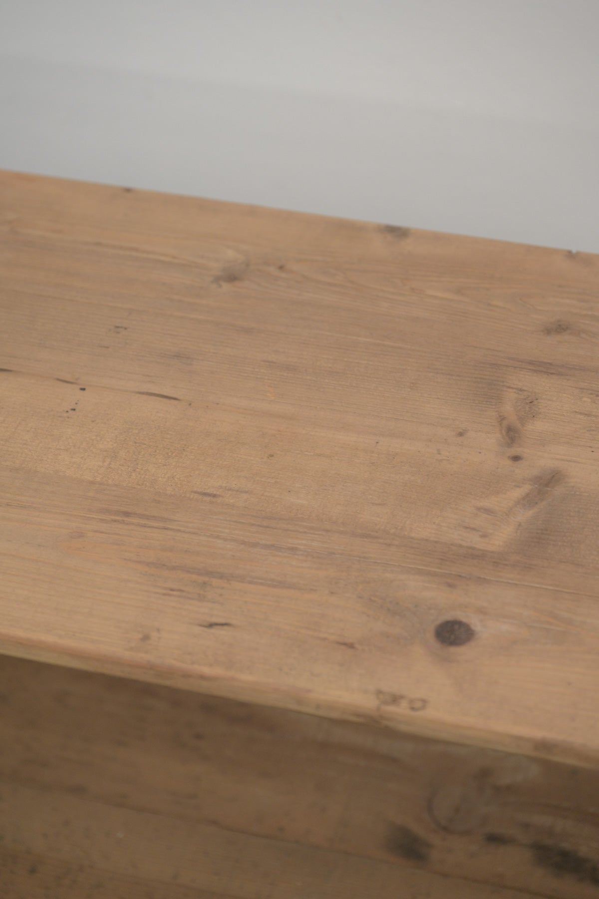 #0783 shelf