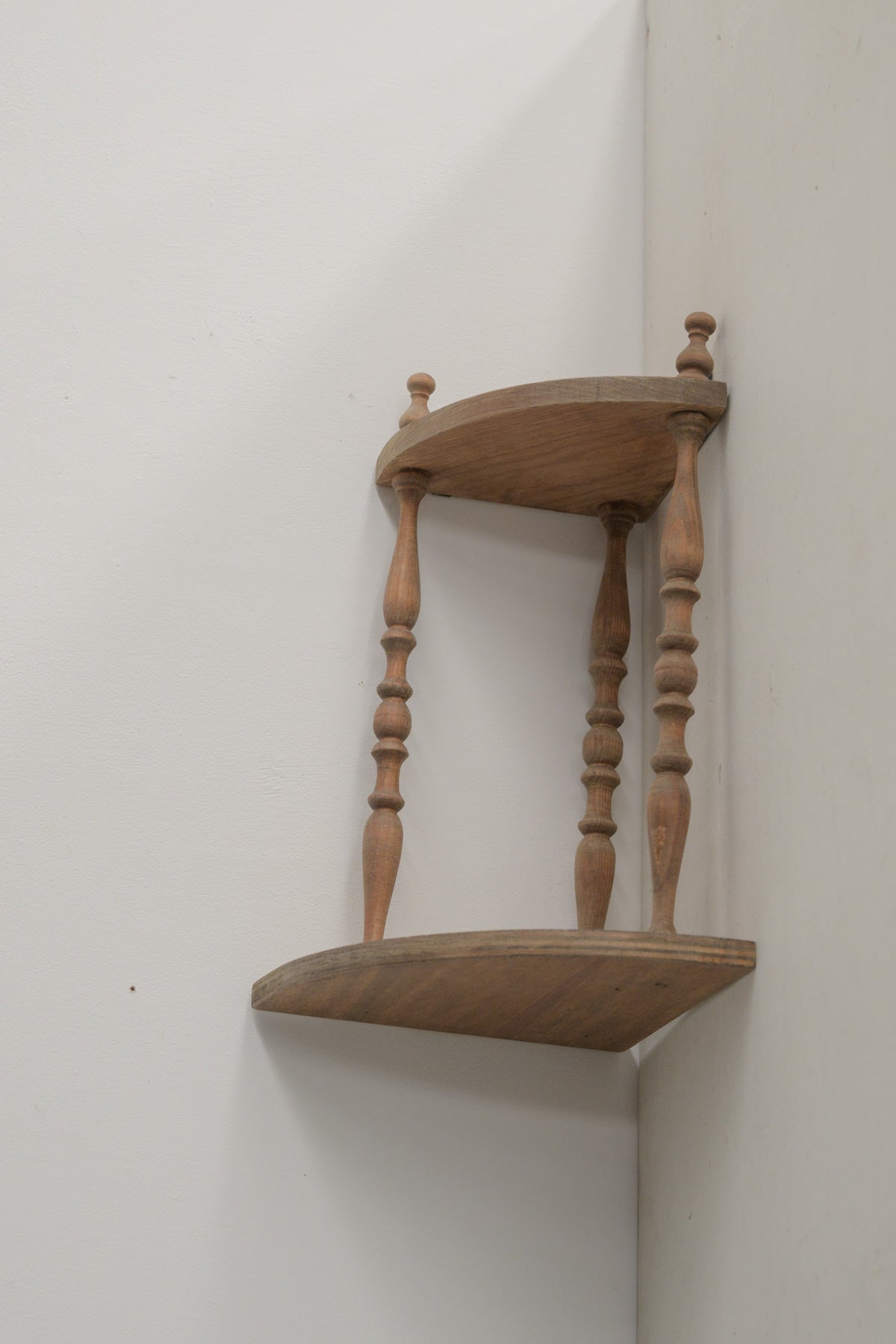 #0785 corner shelf