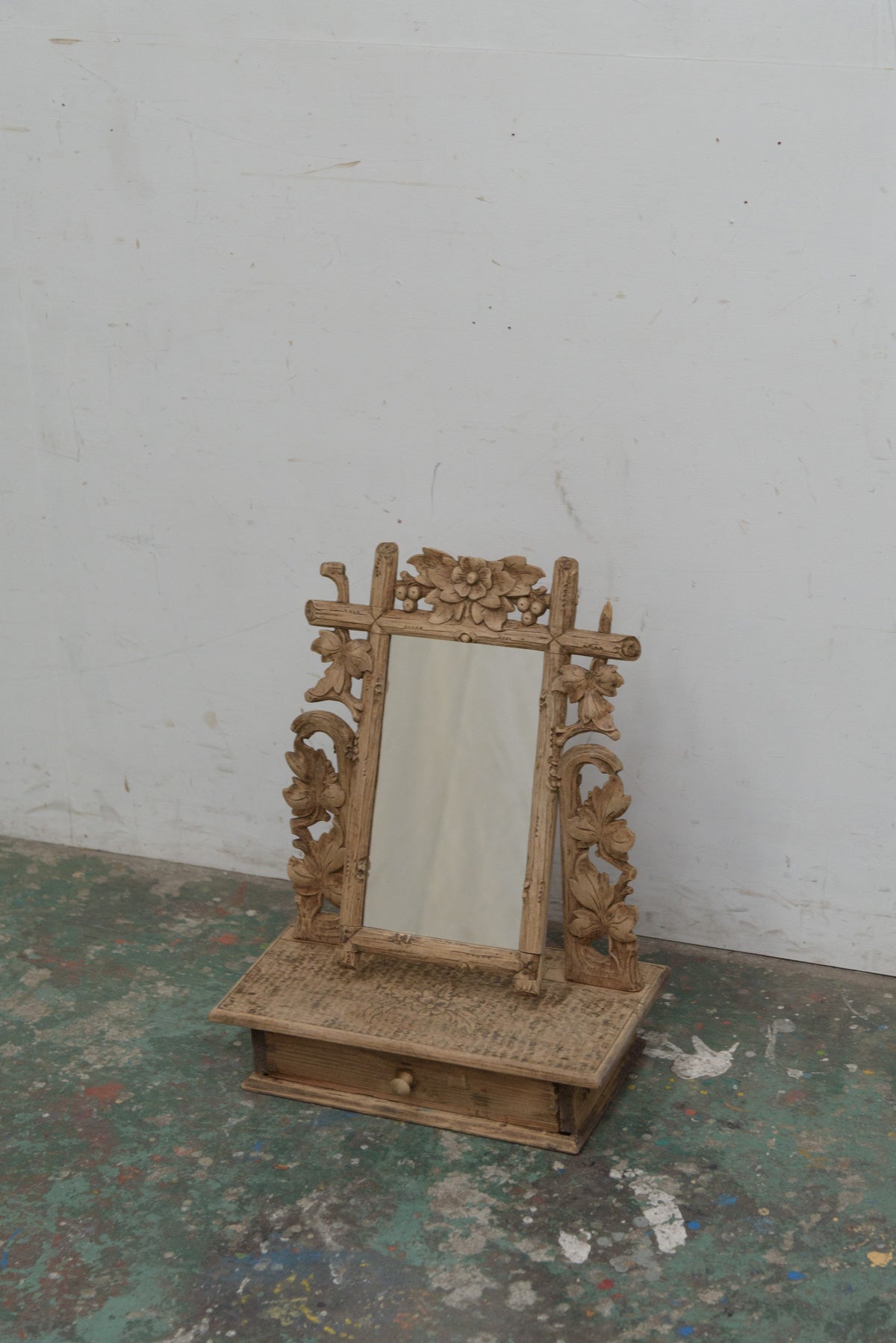 #9827 mirror