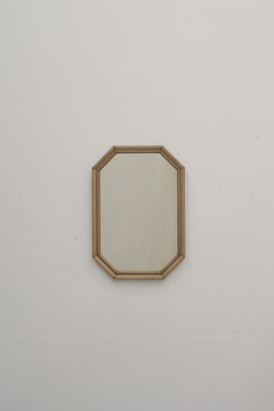 #0787 mirror